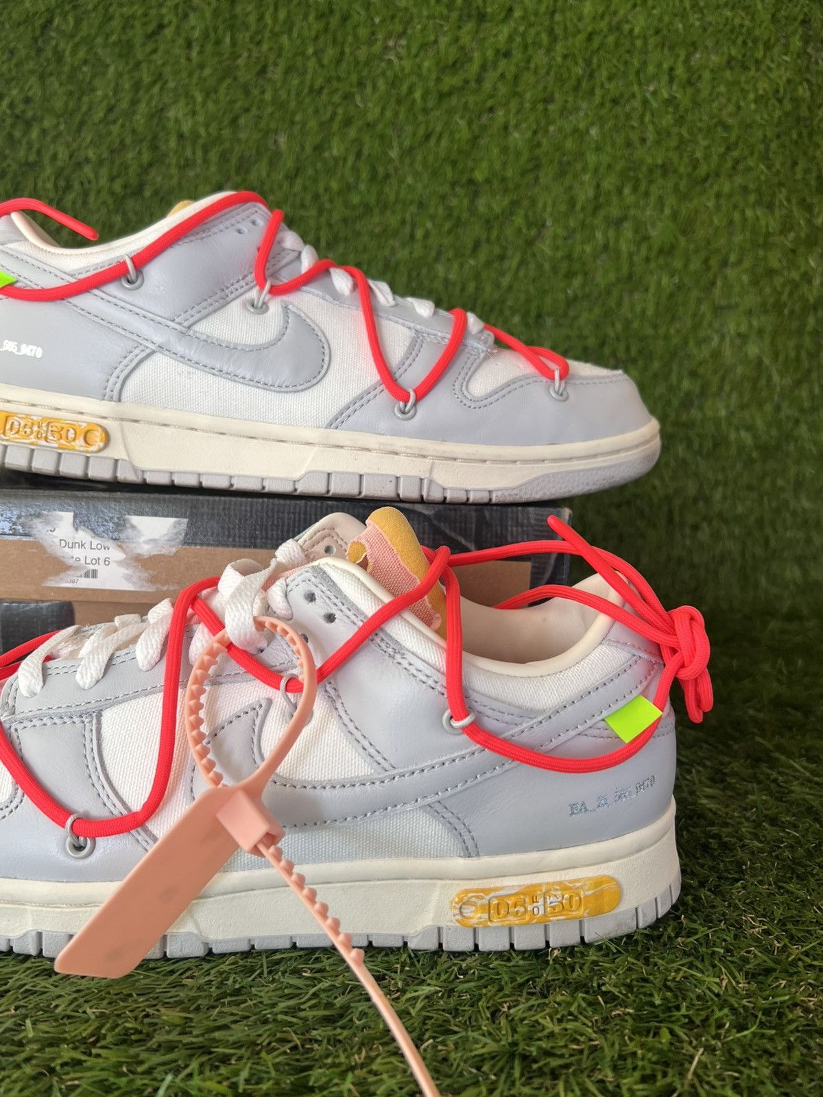 Nike × Off-White Nike Dunk Low Off-White Lot 6 Size US 9.5 / EU 42-43 - 2 Thumbnail