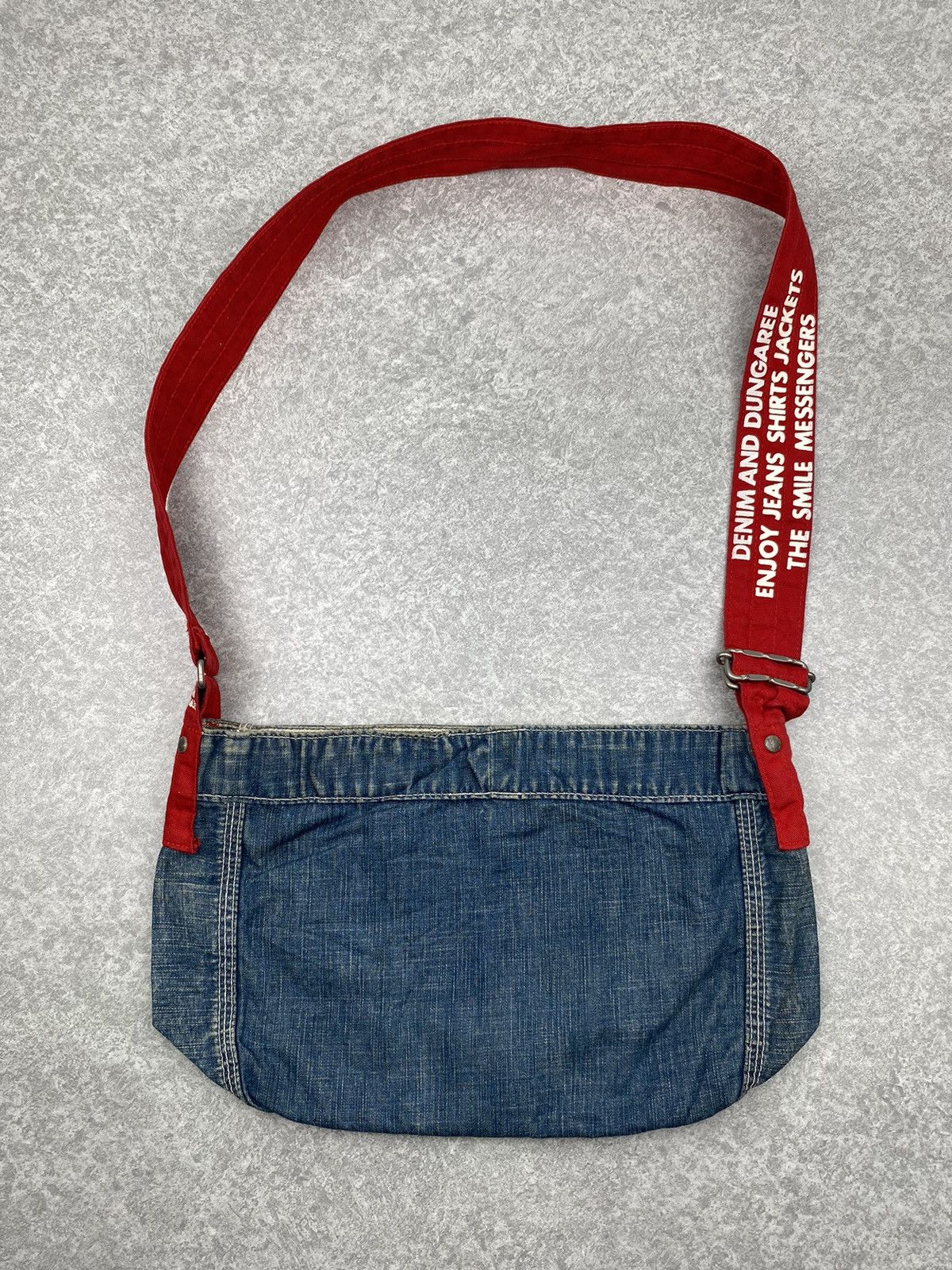 Japanese Brand Denim Dungaree Slingbag B142 Size ONE SIZE - 3 Thumbnail
