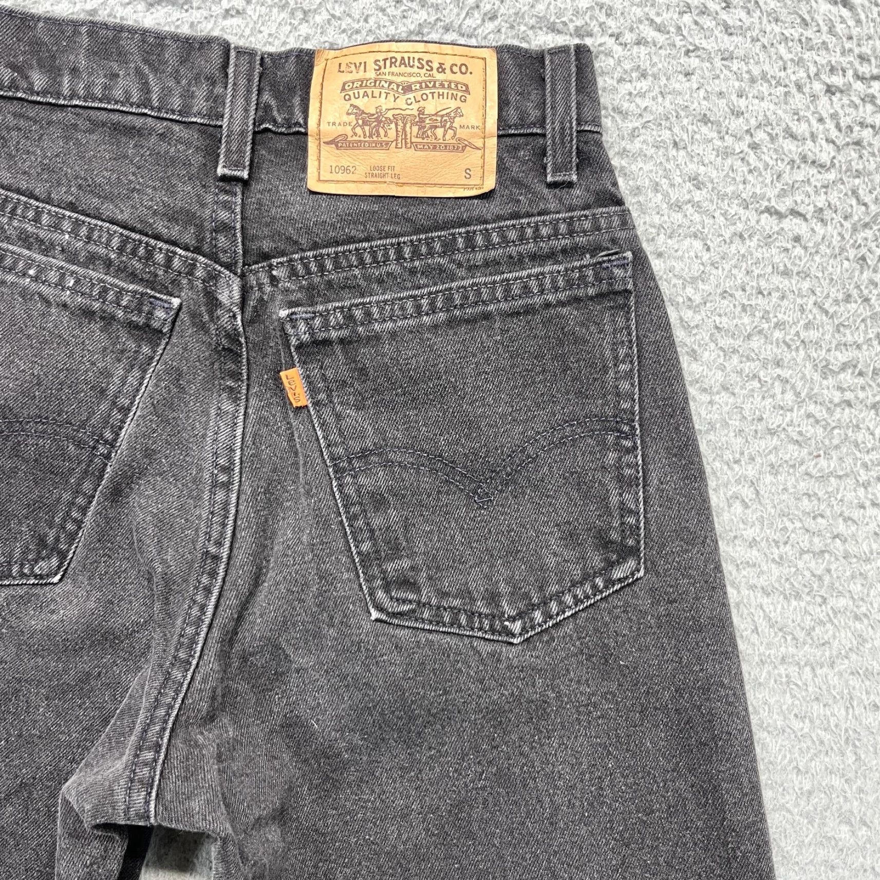 Levi's VINTAGE Levi's 962 Jeans Womens 3 Black USA 90s Loose Fit Straight Leg Jeans Womens Size 26" / US 2 / IT 38 - 5 Thumbnail