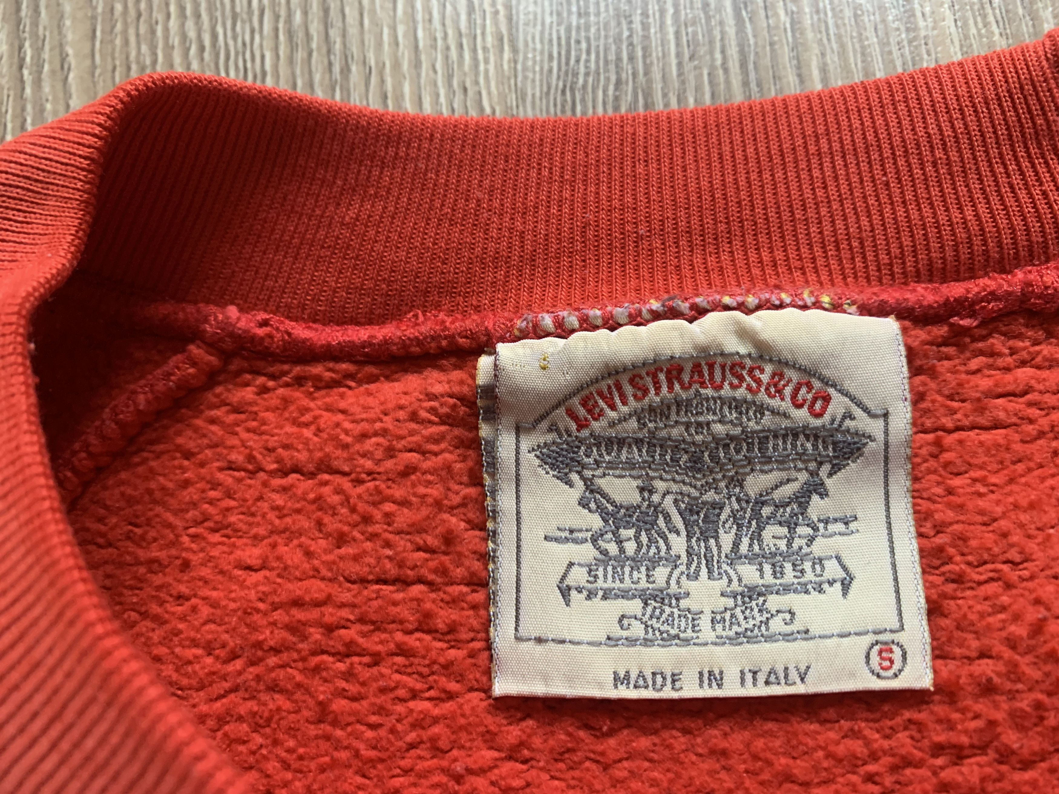 Levi's Rare Vintage Levi's Crewneck Logo Sweatshirt 80's Size US S / EU 44-46 / 1 - 7 Thumbnail