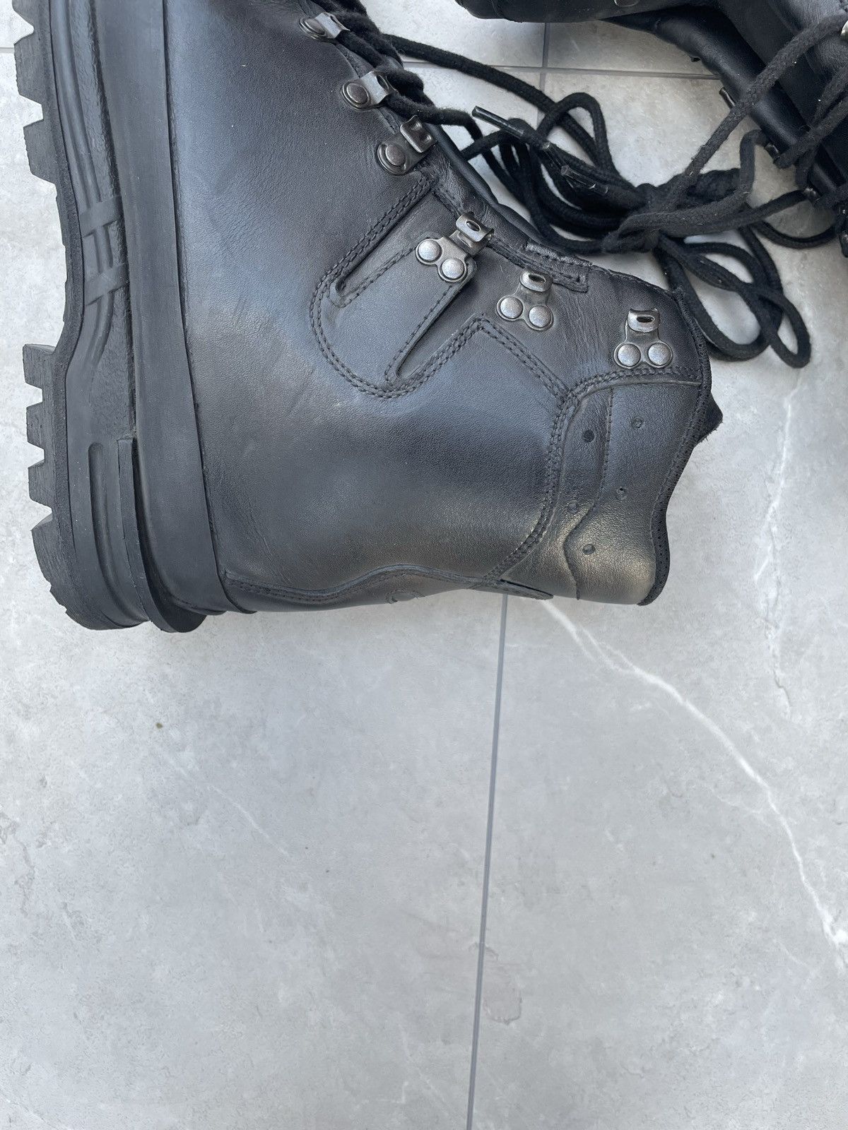 Vintage 1970s Vintage Military Black Leather Combat Boots Size US 9 / EU 42 - 8 Thumbnail