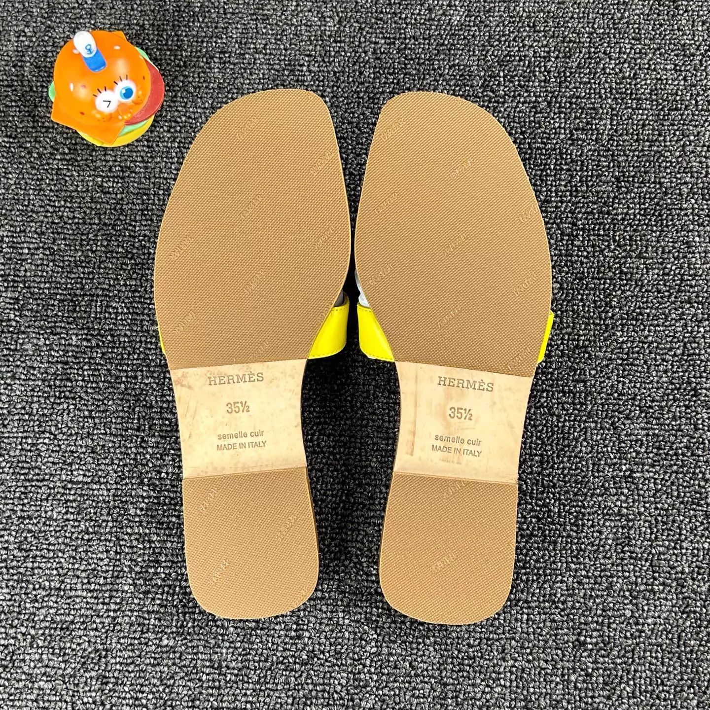Hermes Hermes Yellow Classic H Slipper 35.5 Size US 5 / IT 35 - 6 Thumbnail