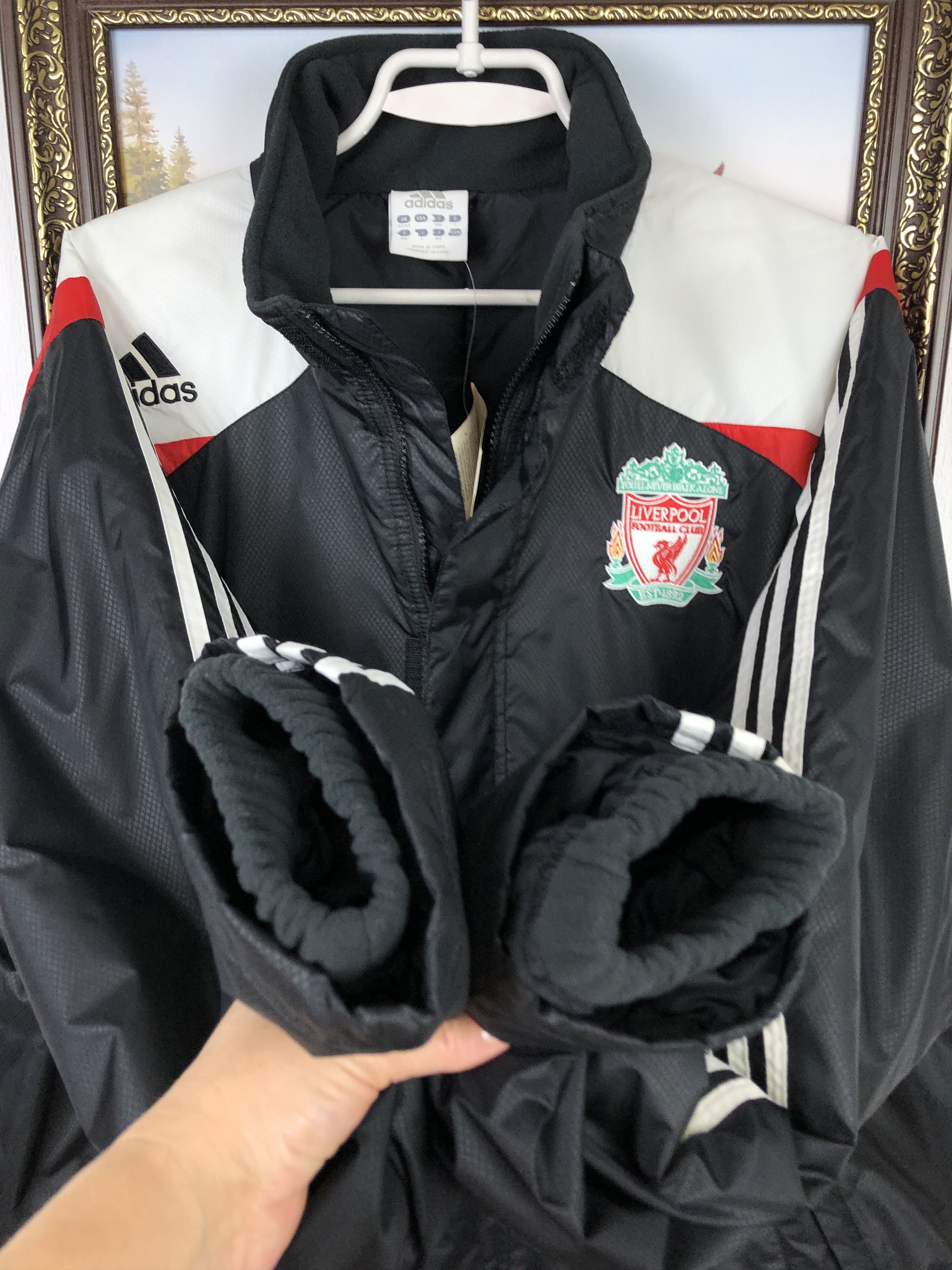 Adidas Vintage Adidas Liverpool Football Jacket Soccer Bomber New Size US L / EU 52-54 / 3 - 5 Thumbnail