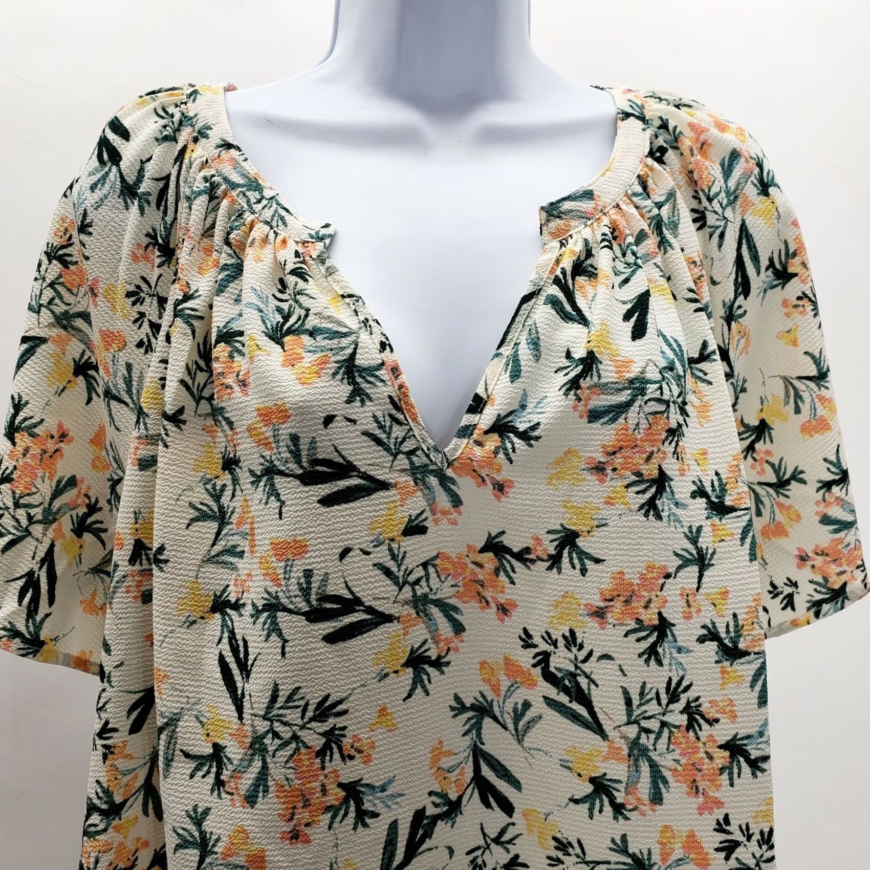 Vintage Bobeau floral blouse Size 1X Womens NEW V-neck shorts sleeve Size XL / US 12-14 / IT 48-50 - 3 Thumbnail