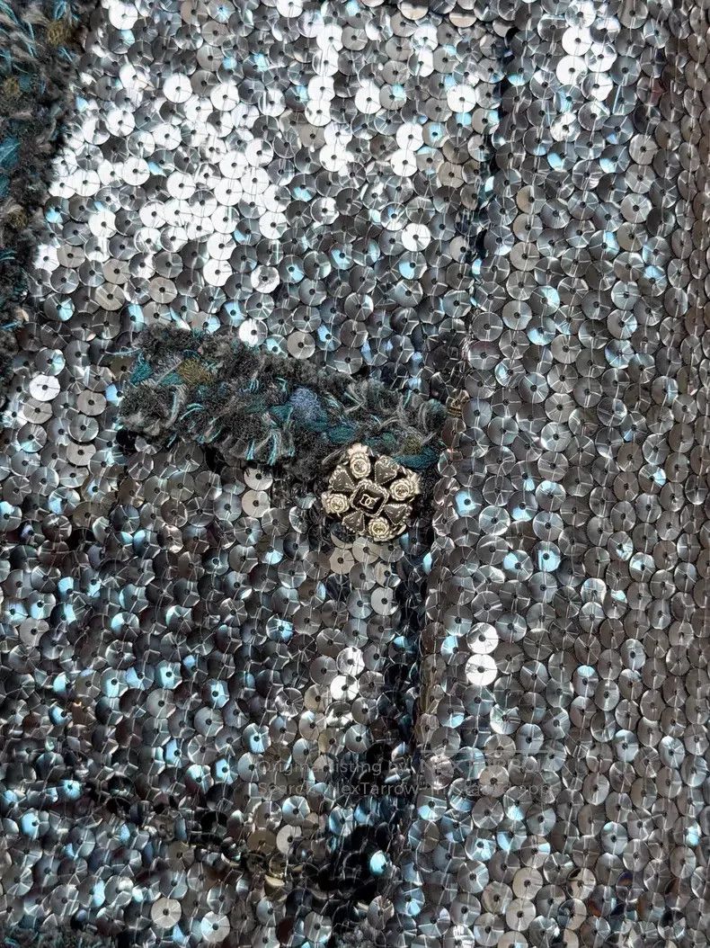 Chanel Chanel Two-piece long-sleeved suit jacket full of sequins Size XS / US 0-2 / IT 36-38 - 4 Thumbnail