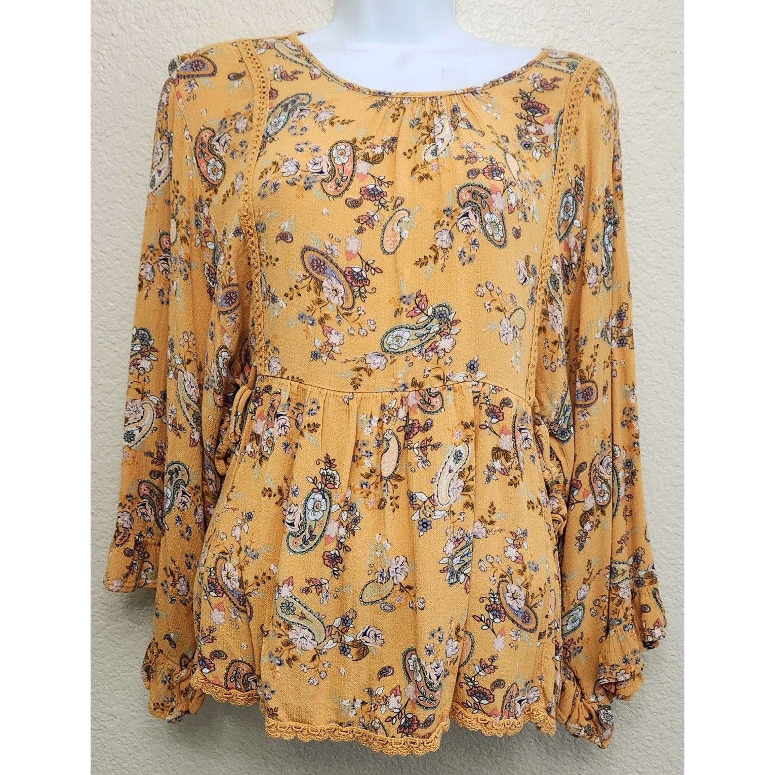 Other Art Class Yellow Orange Paisley Ruffled 3/4 Sleeve Top 14 16 Size XL / US 12-14 / IT 48-50 - 1 Thumbnail