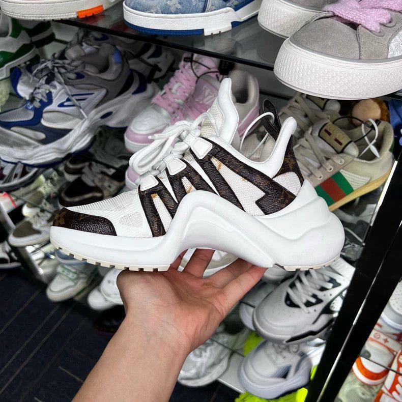 Louis Vuitton LV Archlight Dad Sneakers Size 35 -2505 Size US 4.5 / IT 34.5 - 2 Thumbnail