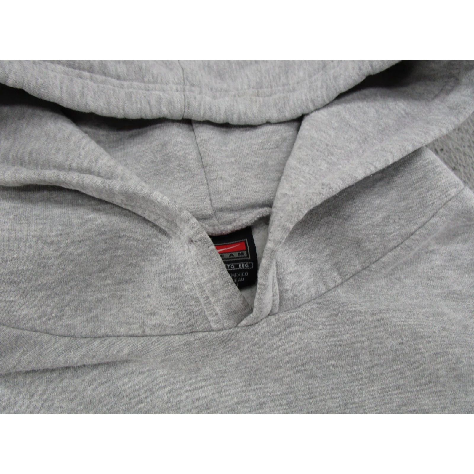Nike Nike Team Butler University Basketball Center Swoosh Hoodie Mens 2XL Multicolor Embroidered Pullover Sports Classic Retro University Hoodie Mens Size US XXL / EU 58 / 5 - 5 Thumbnail