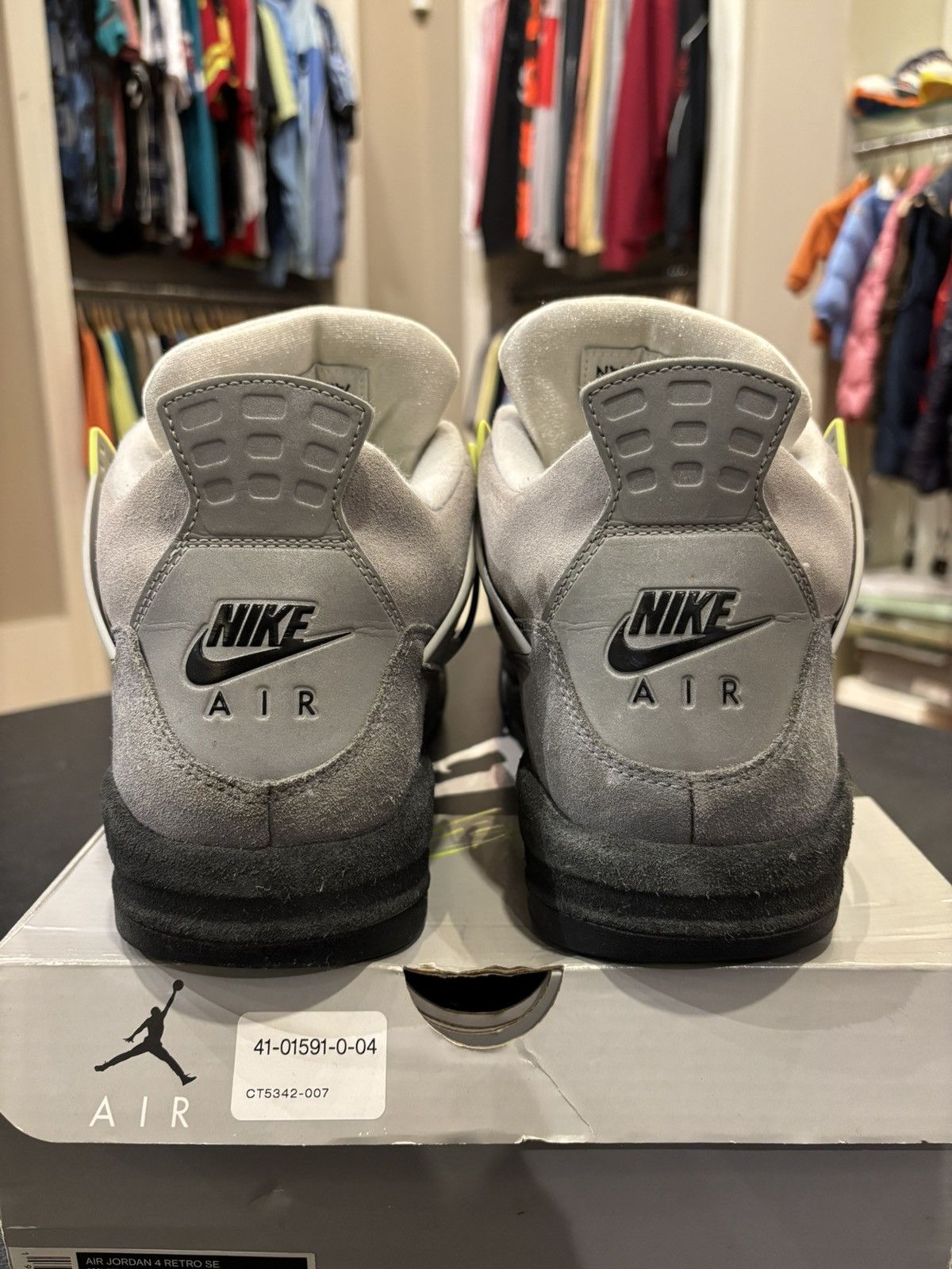 Jordan Brand Jordan 4 Retro ‘SE 95 Neon’ Size US 12.5 / EU 45-46 - 3 Thumbnail