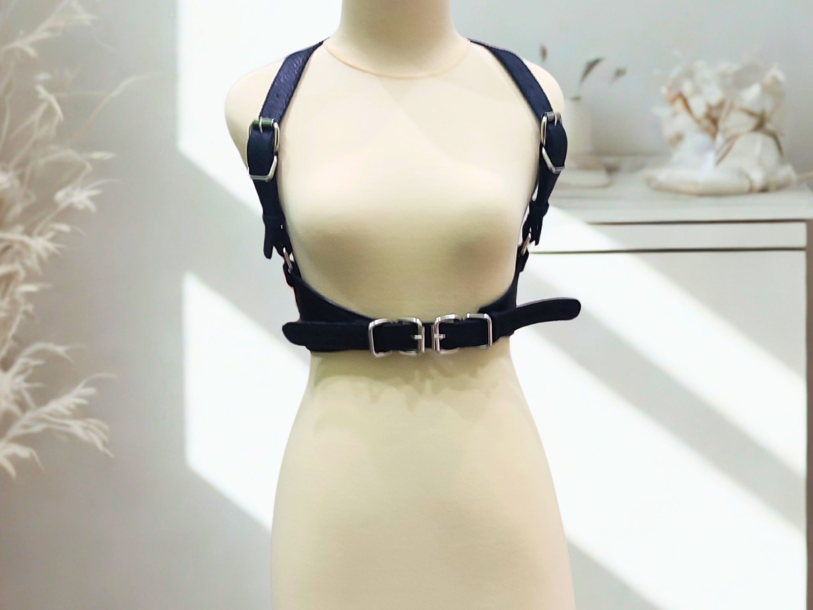 Handmade Y Strap Snakeskin Leather Waist Harness Size ONE SIZE - 2 Thumbnail