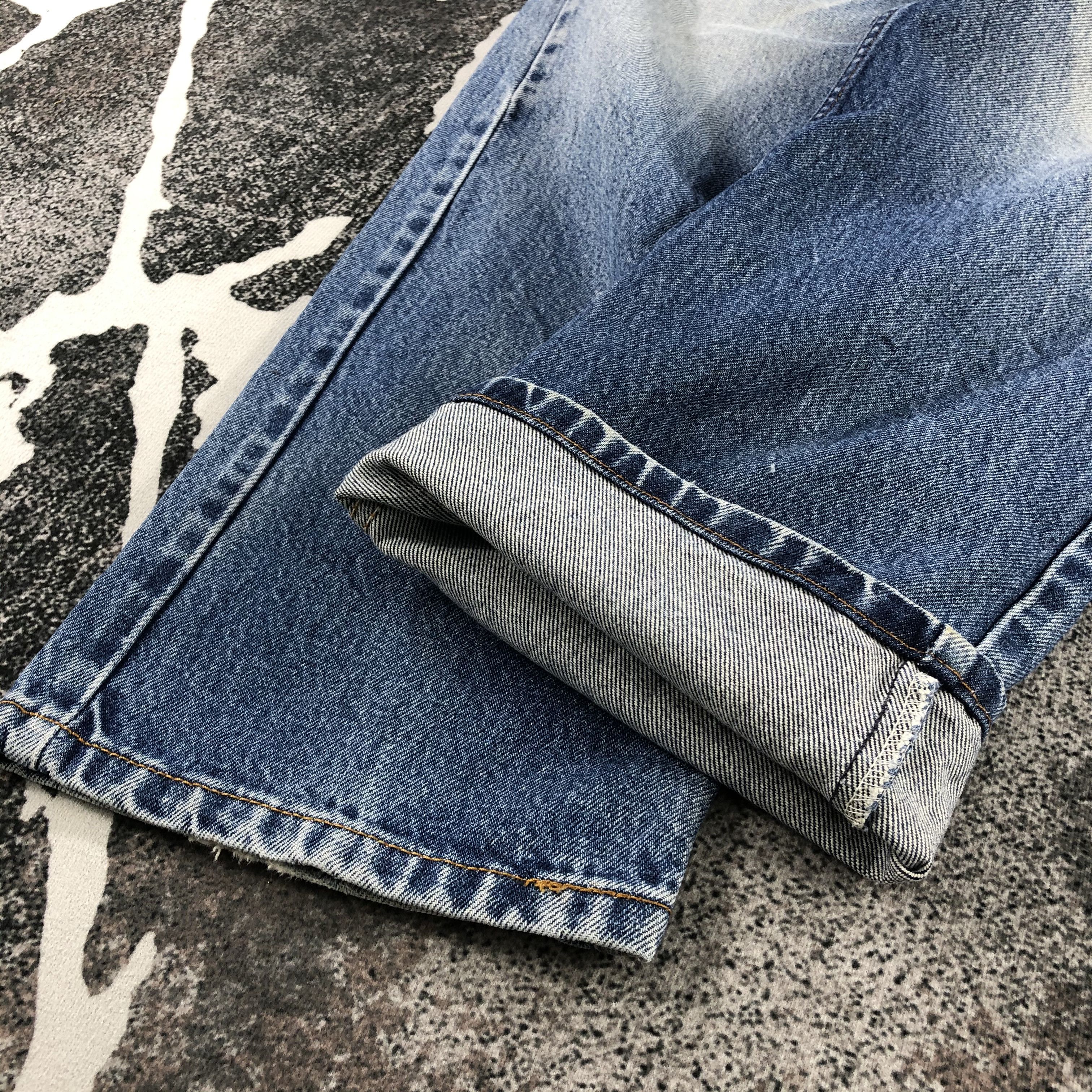 Levi's Vintage Levi's 505 Jeans Distress Regular Fit Denim KJ972 Size US 36 / EU 52 - 7 Thumbnail