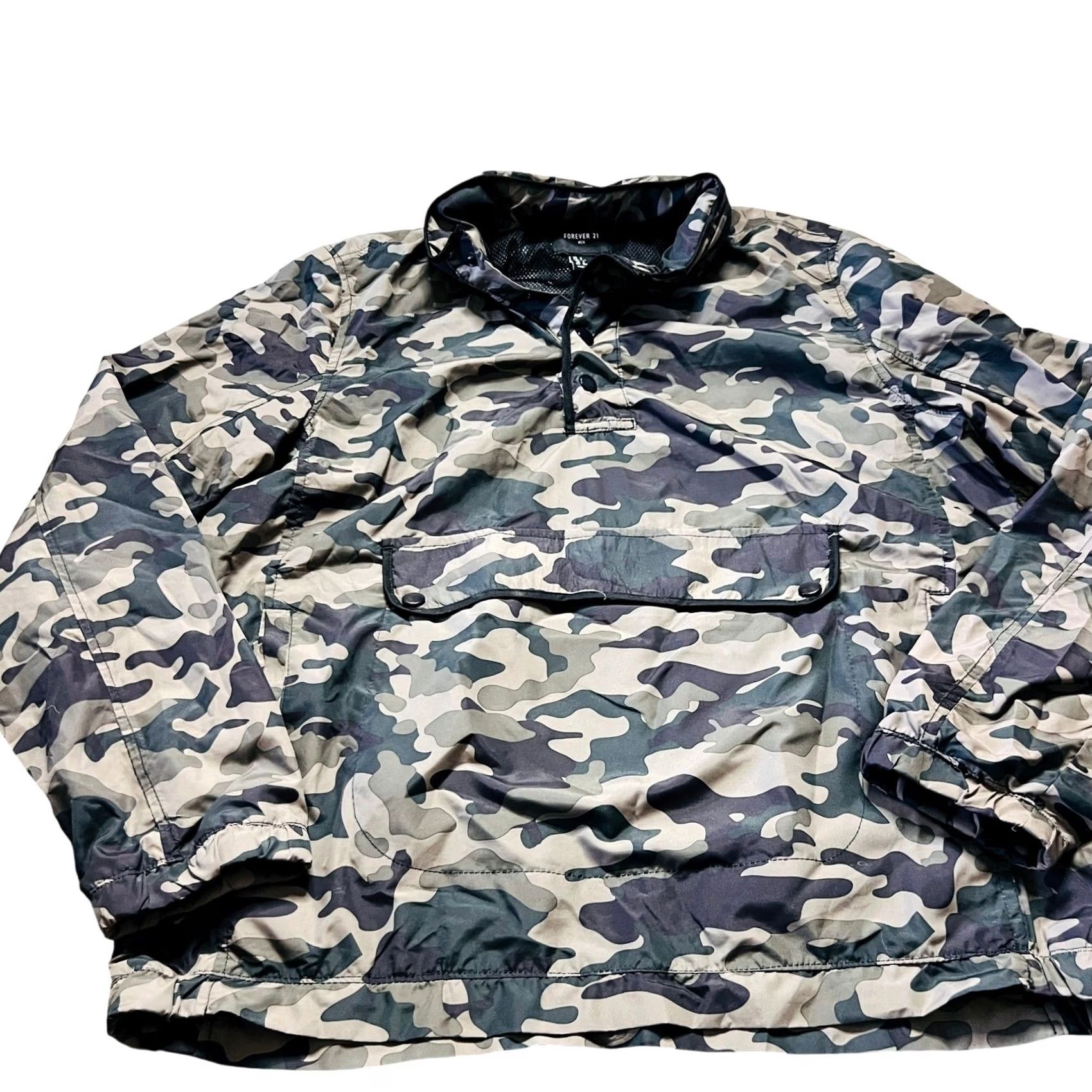 Forever 21 VINTAGE Forever 21 Jacket Hooded Camouflage Pullover Windbreaker S Military Men Size S Green Womens/Mens Size US S / EU 44-46 / 1 - 2 Thumbnail