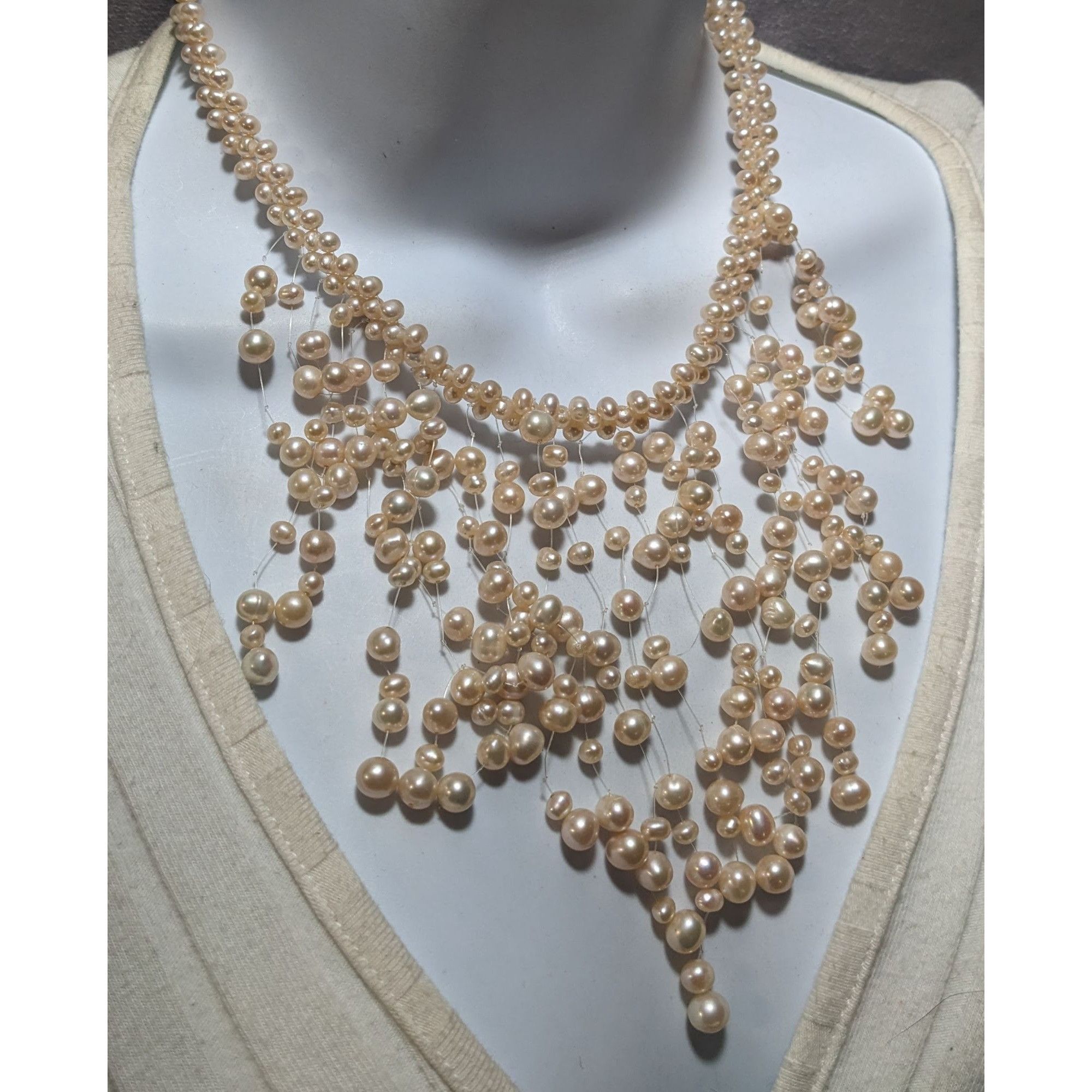 Other Vintage Cascading Bridal Pearl Bib Necklace Size ONE SIZE - 7 Thumbnail