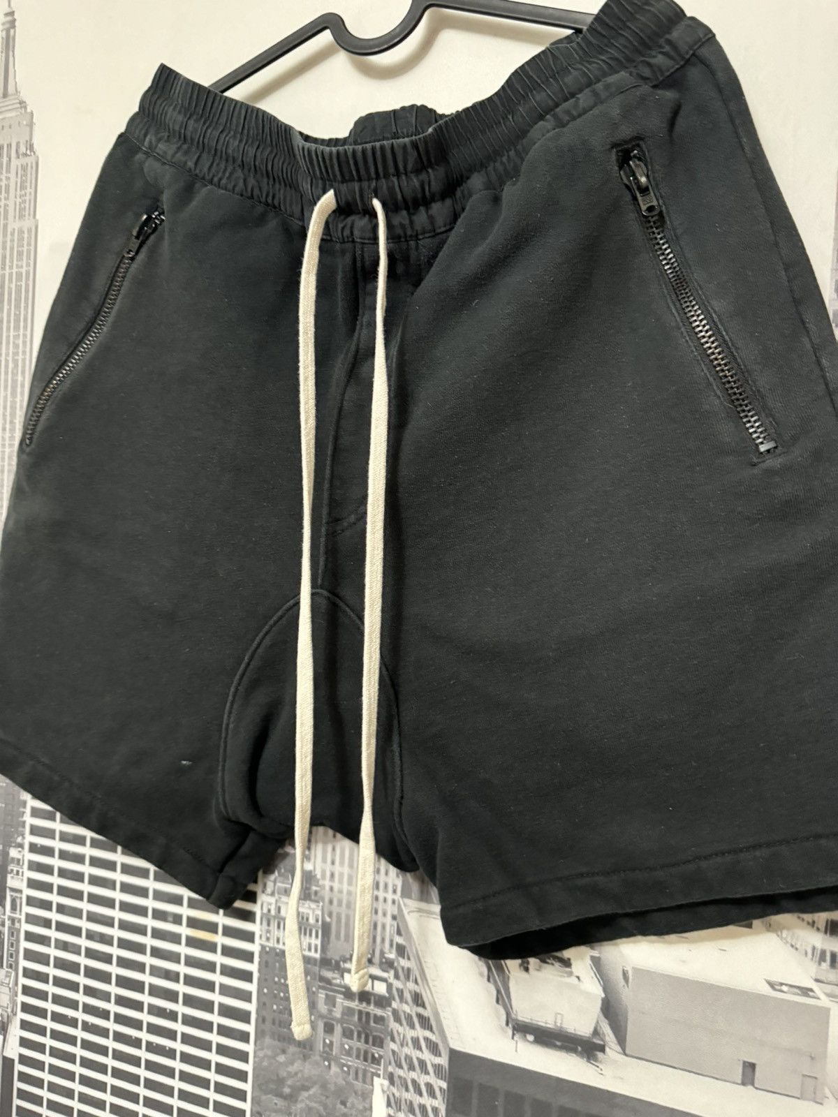 Fear of God 🔥OG Fear of God Essentials Drawstring Shorts Black SZ Small Size US 32 / EU 48 - 2 Thumbnail