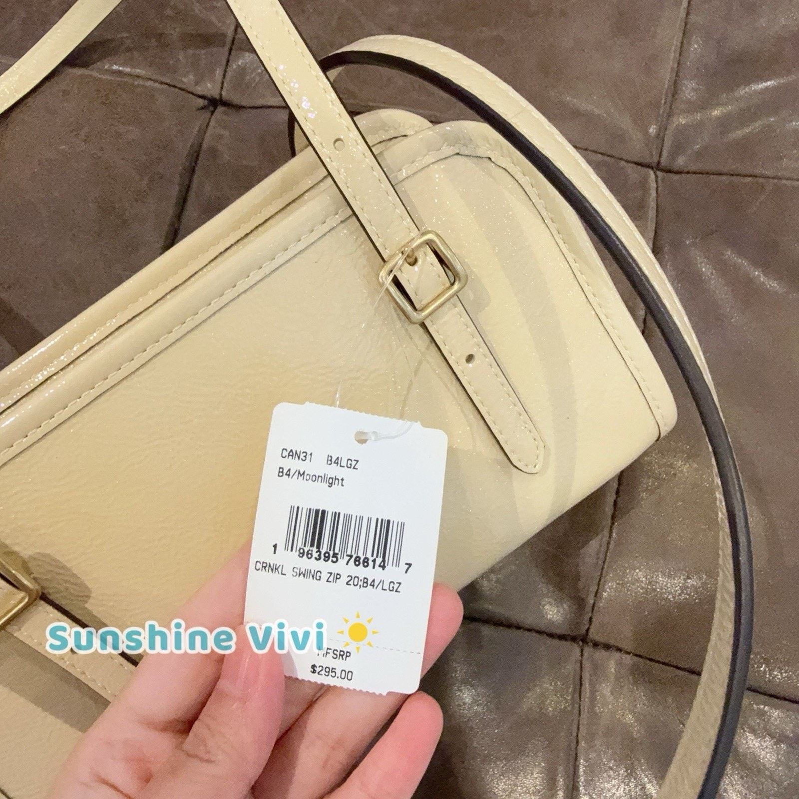 Coach NWT Coach Swing Zip Leather Shoulder Bag 20 Moonlight CAN21 Size ONE SIZE - 5 Thumbnail