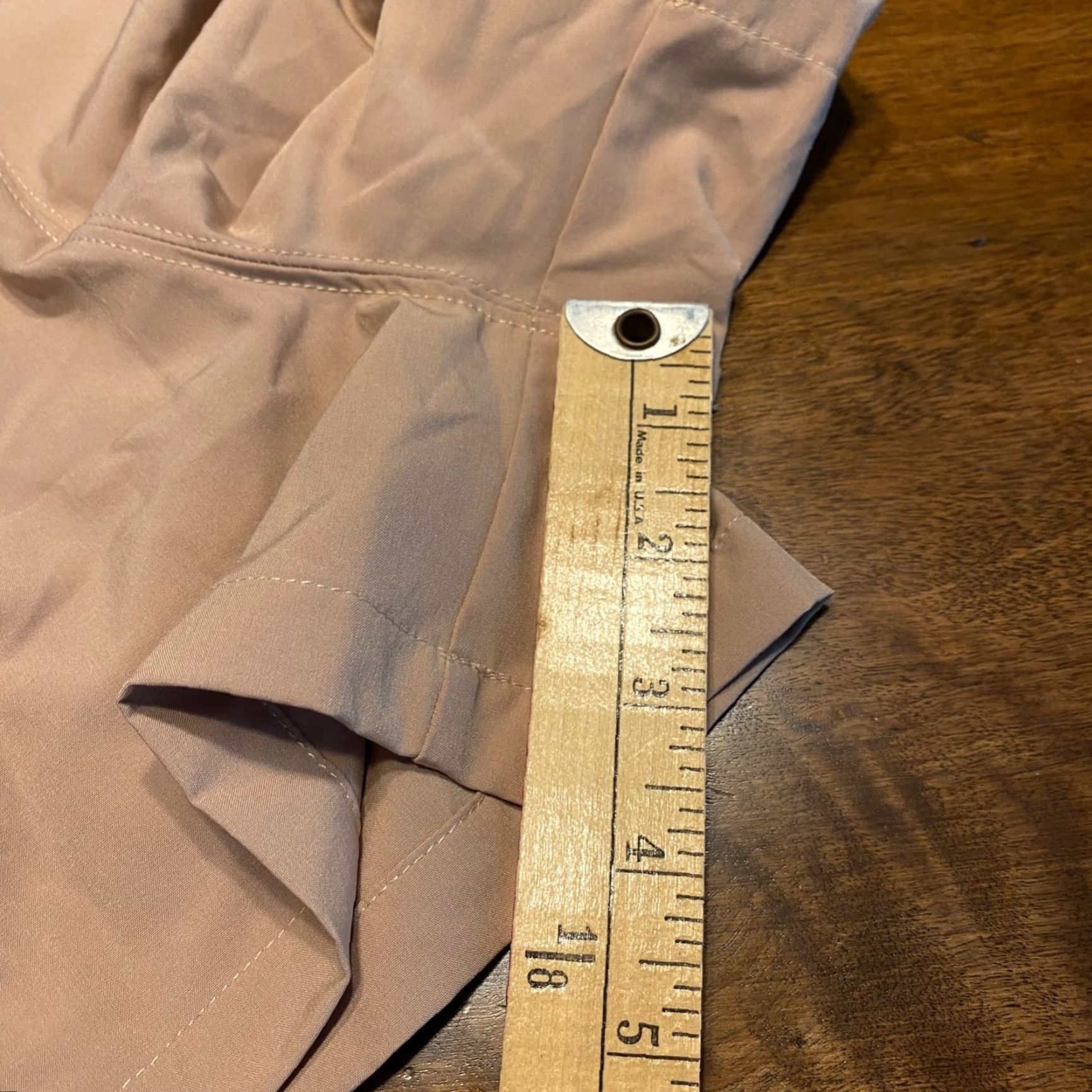 Fabletics Fabletics Shorts Womens XL Tan Blue Cargo Anastasia Color Block Stretch Ladies Size 40" / US 18 - 6 Thumbnail