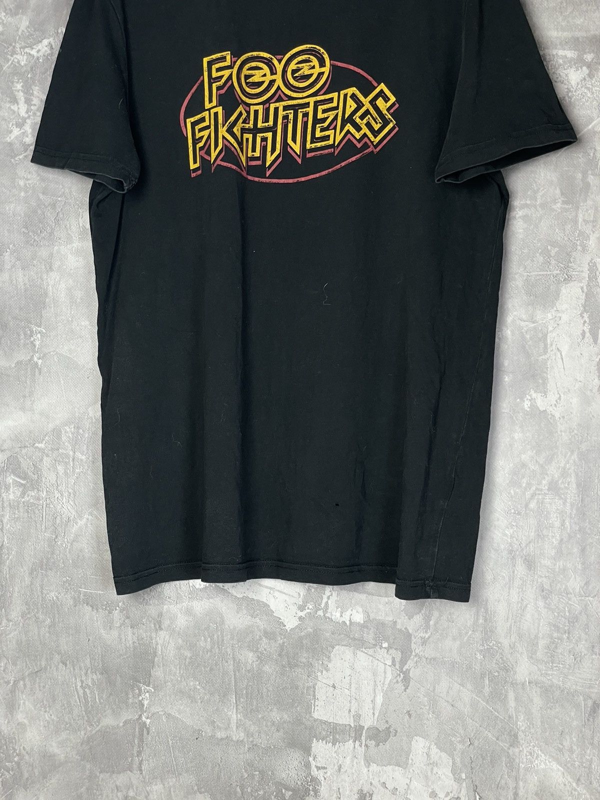Band Tees × Vintage Vintage Foo Fighters Band Faded T-Shirt Size US M / EU 48-50 / 2 - 5 Thumbnail