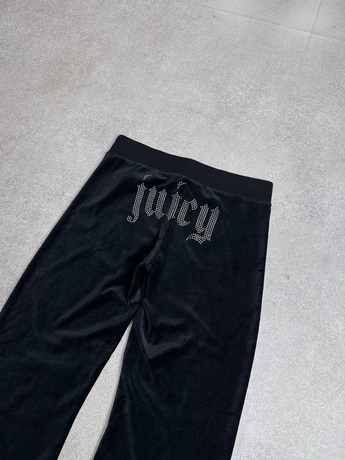 Juicy Couture Vintage Juicy Couture Rhinestones Flared Sweatpants XS Size 30" / US 8 / IT 44 - 2 Thumbnail