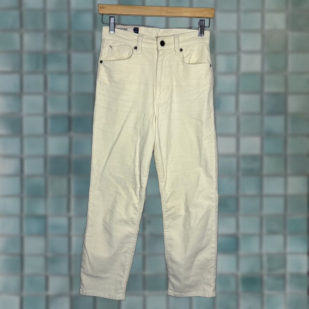 Marine Layer Marine Layer Pants Womens 26 Ivory Cream Corduroy Straight Chino Vintage No 26 Inseam 26 High Rise Size 26" / US 2 / IT 38 - 1 Thumbnail