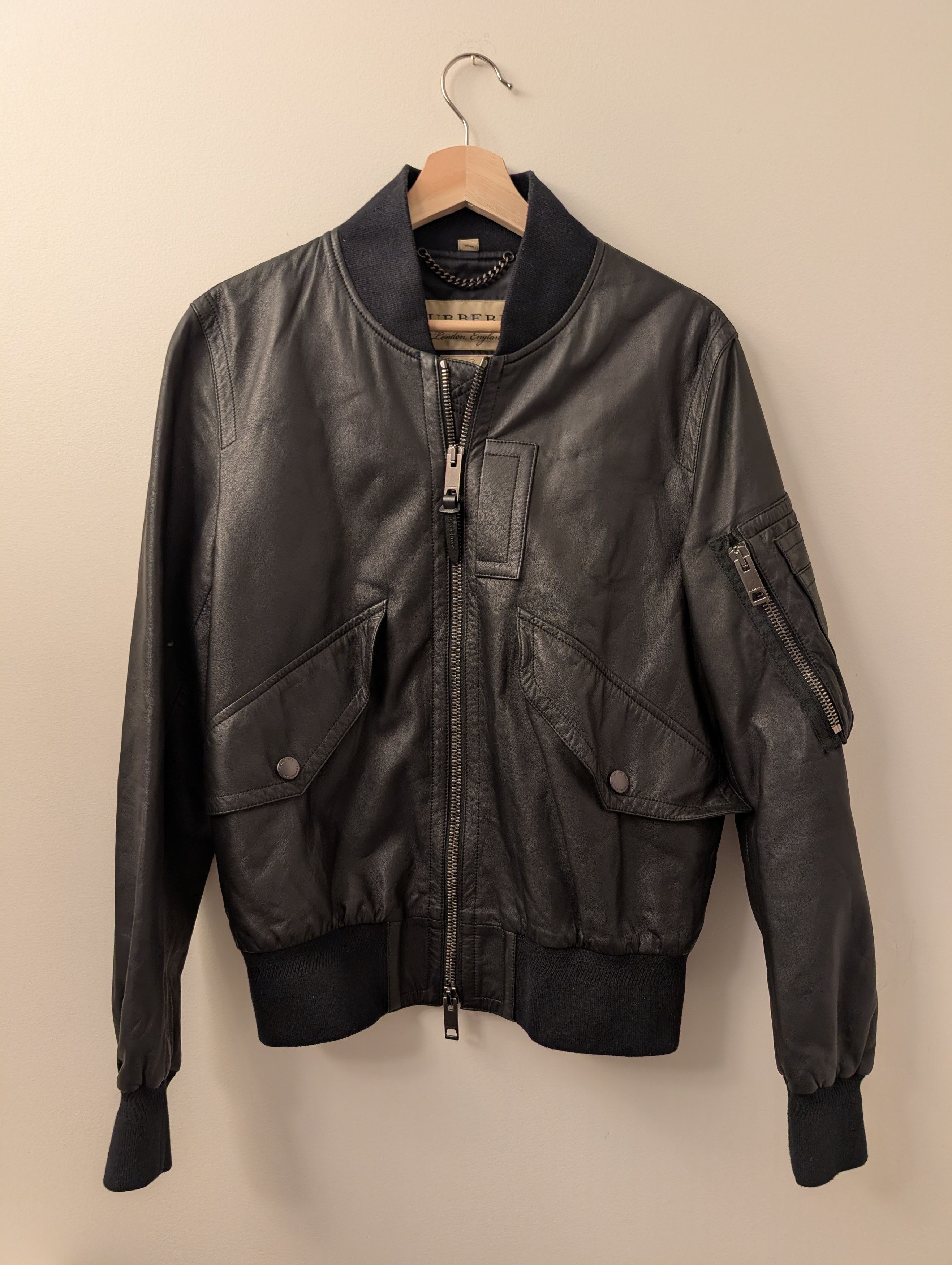 Barneys New York Burberry x Barneys Black Leather Bomber Jacket Size US M / EU 48-50 / 2 - 3 Thumbnail