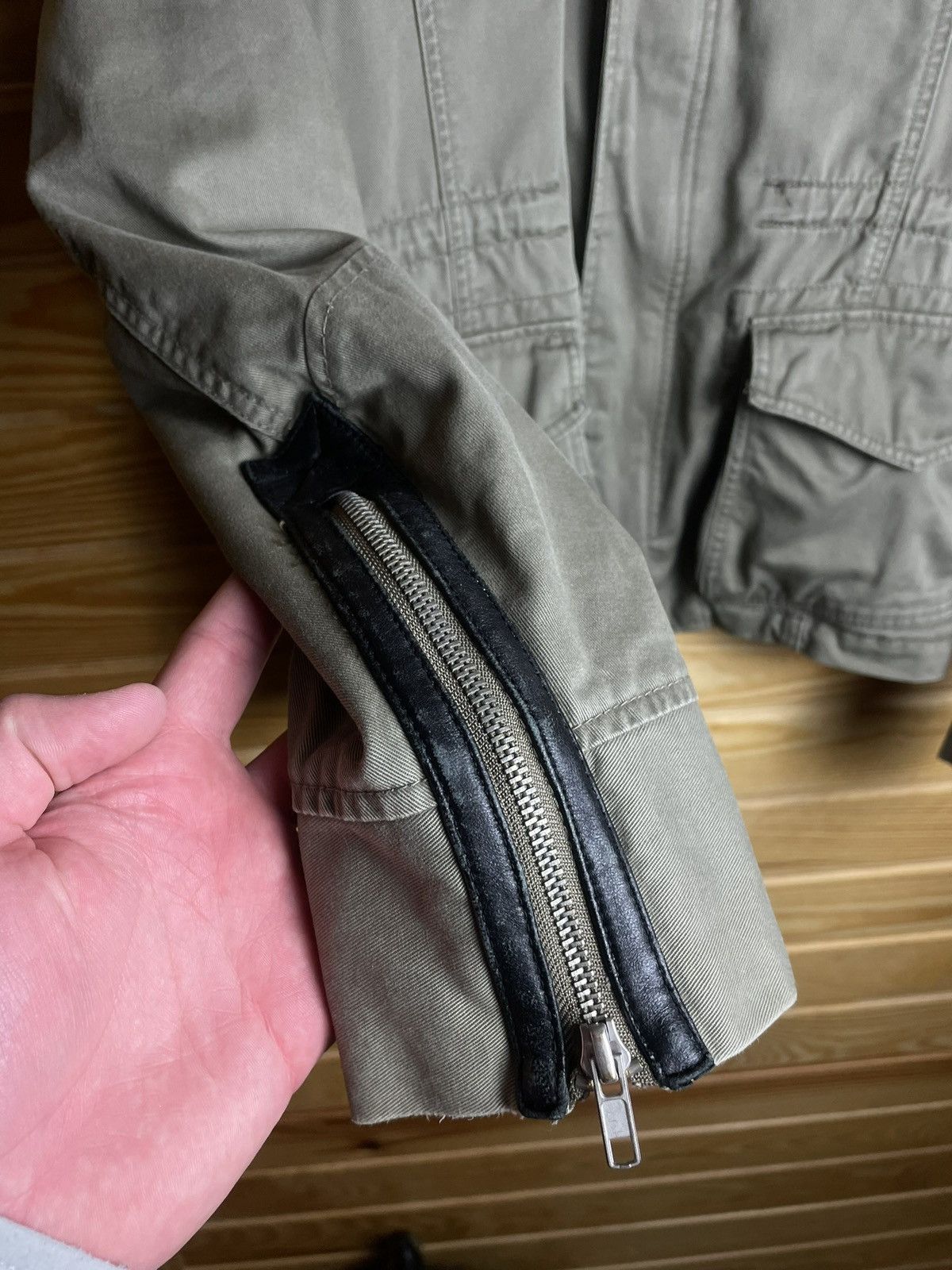 Diesel × Vintage Vintage Diesel Cargo Jacket Haki Size L Size US L / EU 52-54 / 3 - 7 Thumbnail