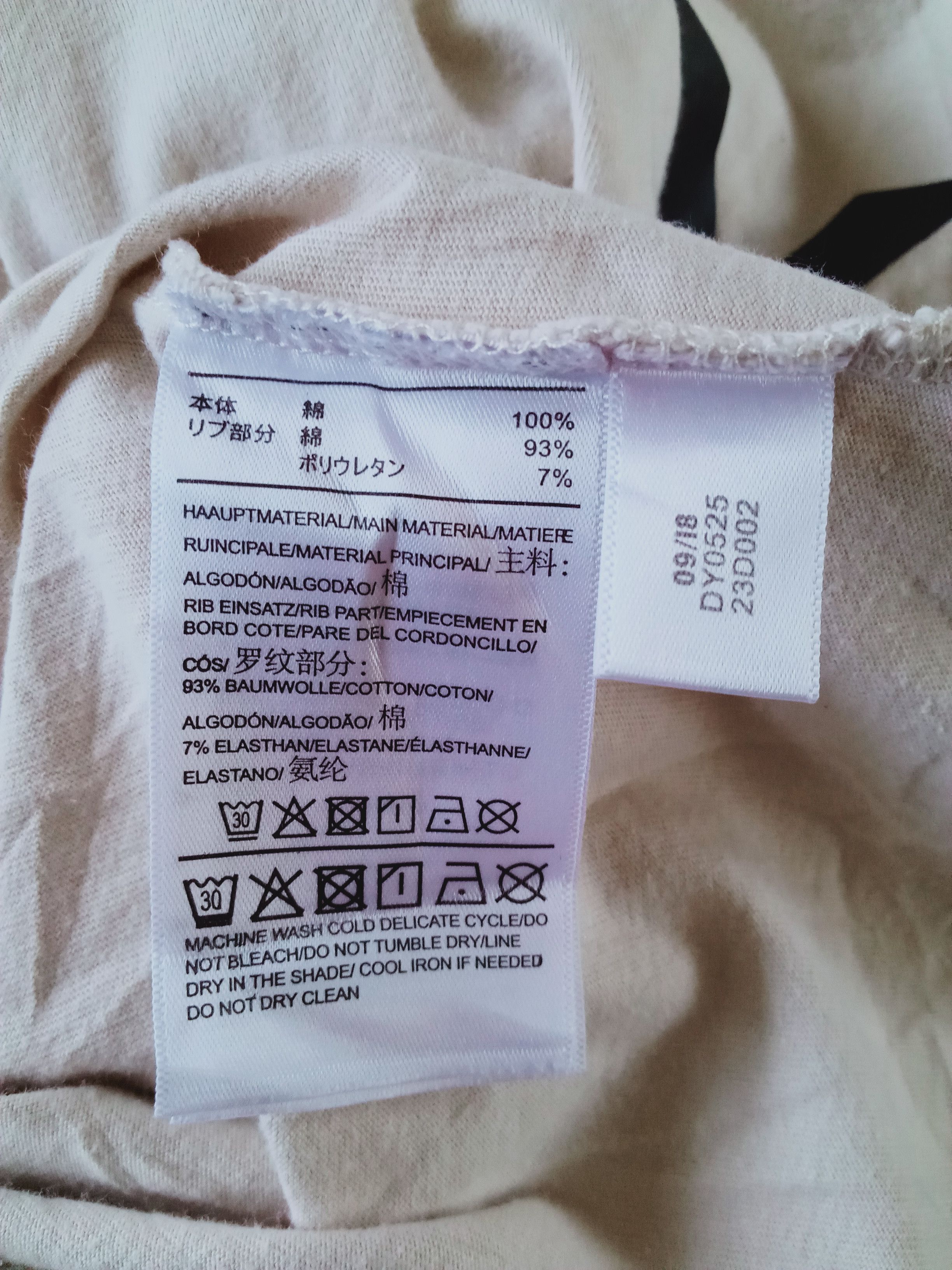 Yohji Yamamoto Yohji Yamamoto Y3 Tee Size US S / EU 44-46 / 1 - 5 Thumbnail