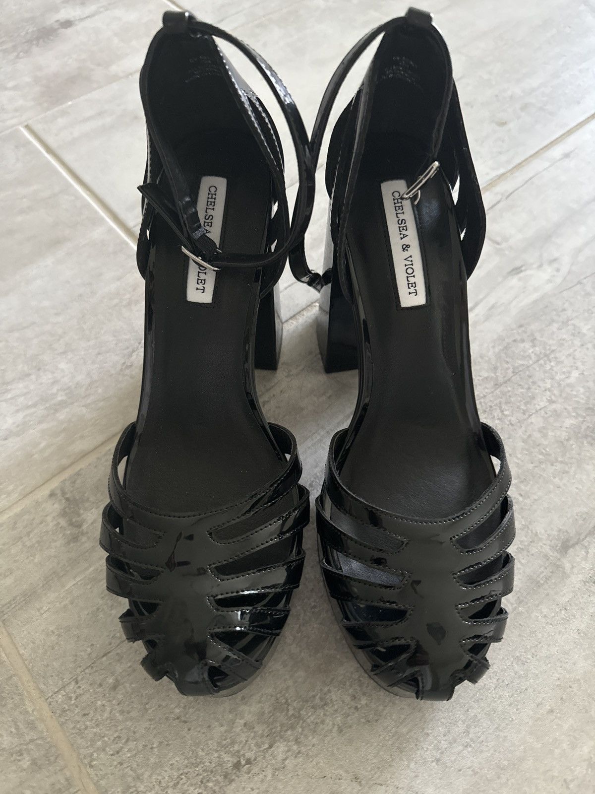 Chelsea Soccer Black platform, dress shoes Size US 10 / IT 40 - 2 Thumbnail