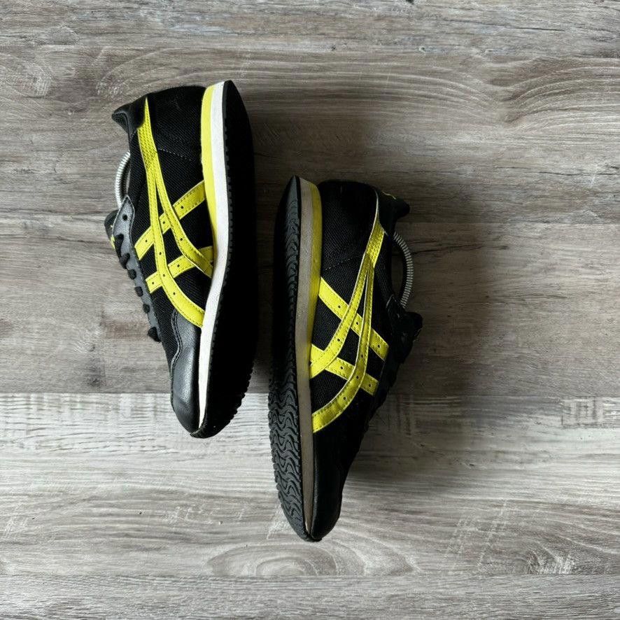 Asics ASICS • VINTAGE Tiger Runner (8M) Size US 8 / EU 41 - 12 Thumbnail
