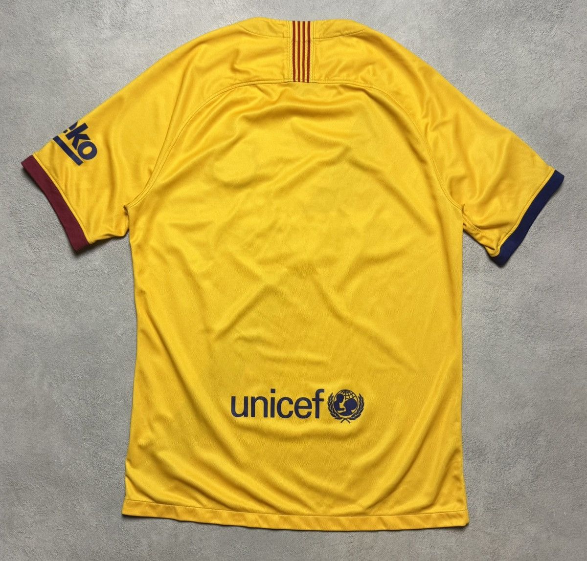 Nike Barcelona 2019 2020 Away Football Shirt Soccer Jersey Nike Size US M / EU 48-50 / 2 - 2 Thumbnail