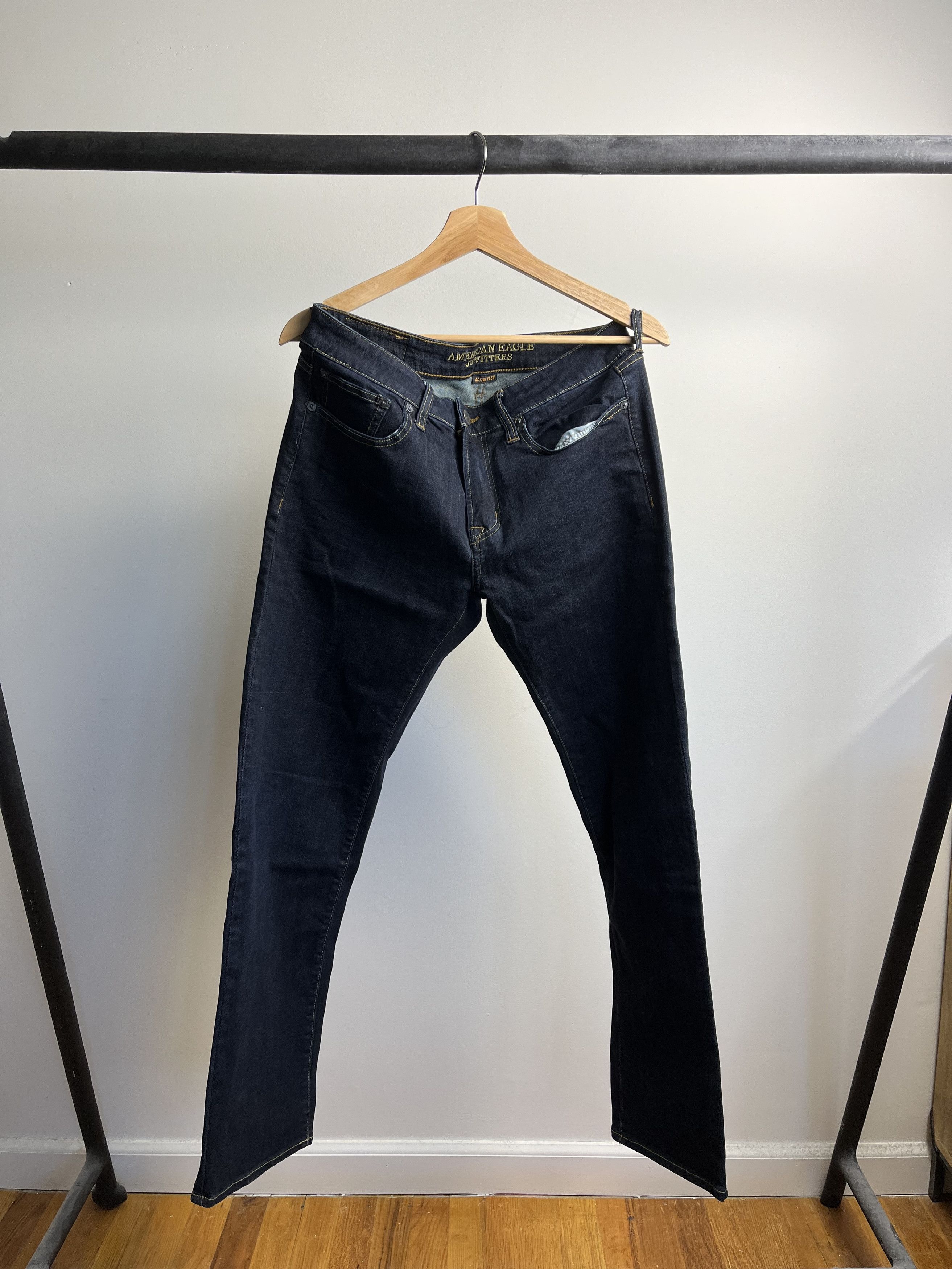 American Eagle Outfitters American Eagle Outfitters Jeans (Original Straight) Size US 31 - 1 Thumbnail