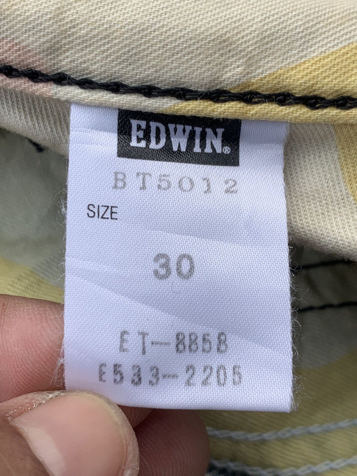 Edwin 𝗙𝗟𝗔𝗥𝗘 EDWIN BLUE TRIP VERY RARE & DISTRESSED. Size US 33 - 15 Thumbnail