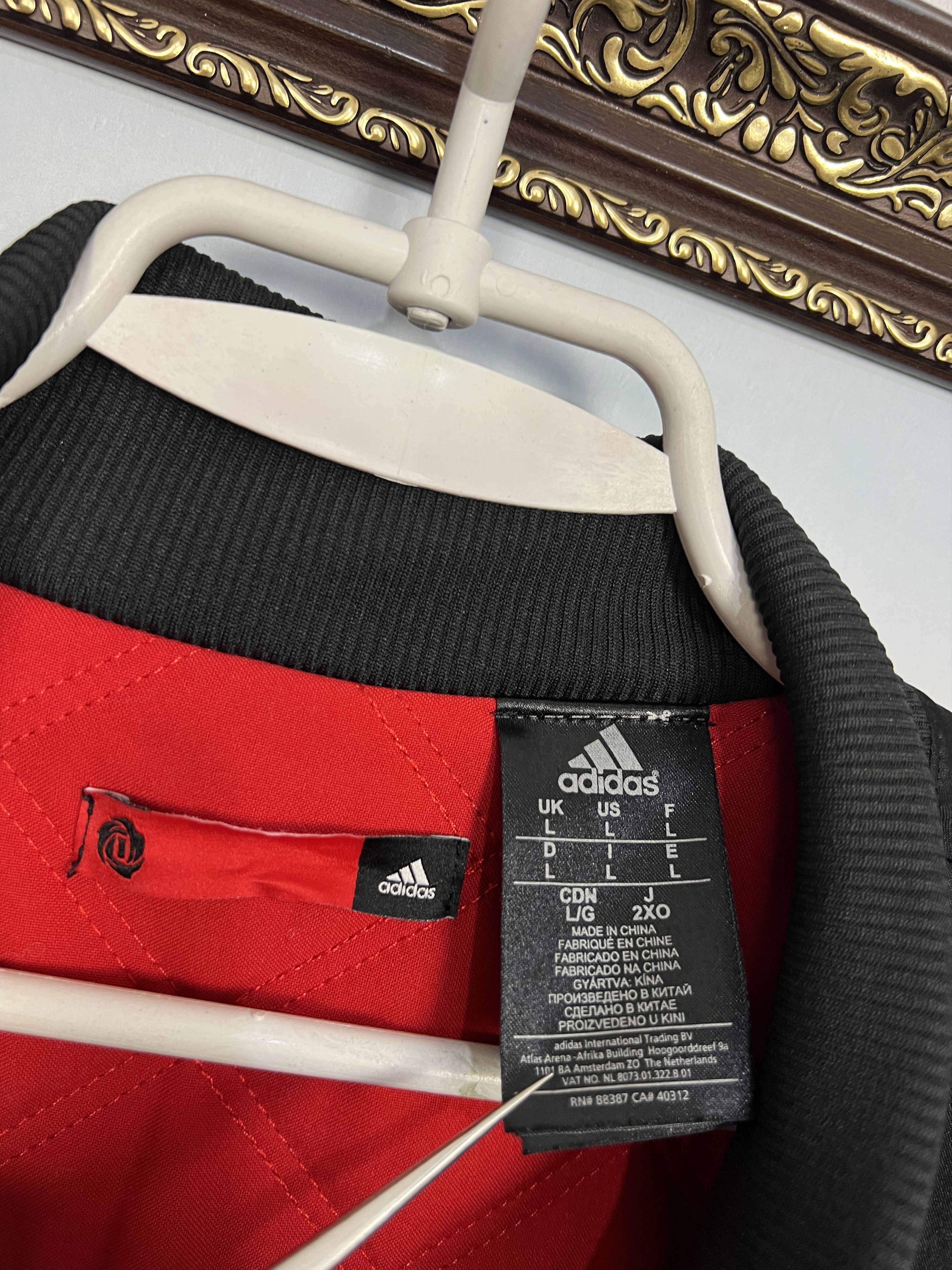 Adidas Adidas Chicago Bulls Derrick Rose Satin Bomber Jacket NBA Size US L / EU 52-54 / 3 - 8 Thumbnail