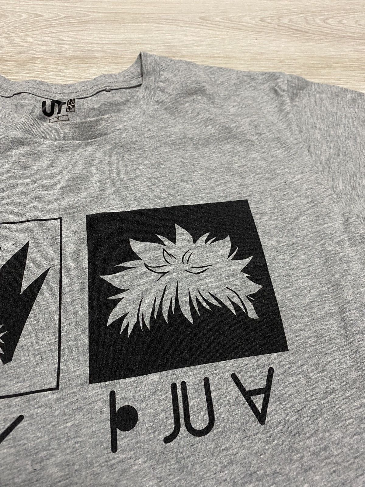Anime Uniqlo Hunter x Hunter Gon Killua T-Shirt Size S Size US S / EU 44-46 / 1 - 4 Thumbnail