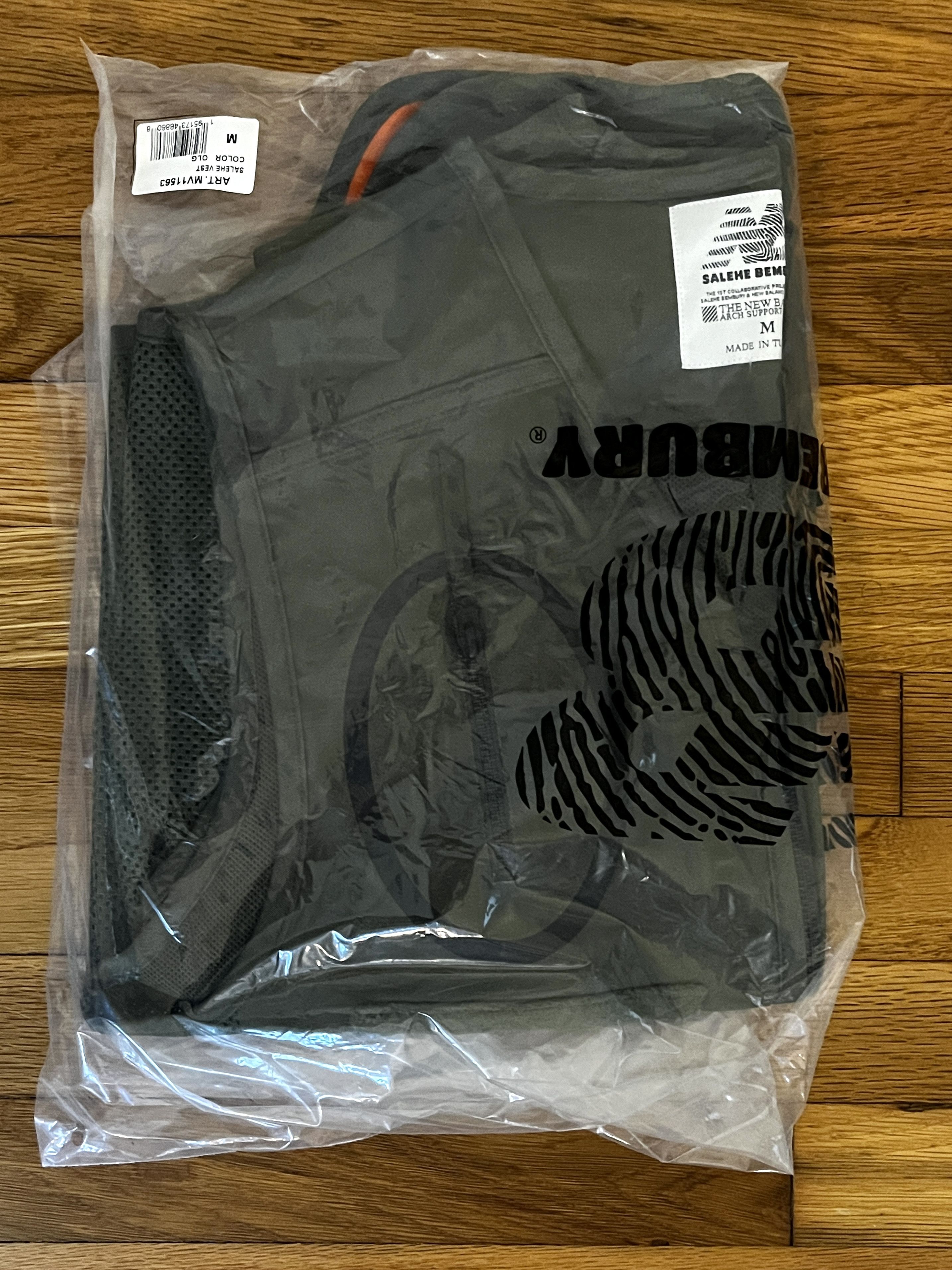 New Balance × Salehe Bembury Salehe Bembury × New Balance Utility Vest Size US M / EU 48-50 / 2 - 6 Thumbnail