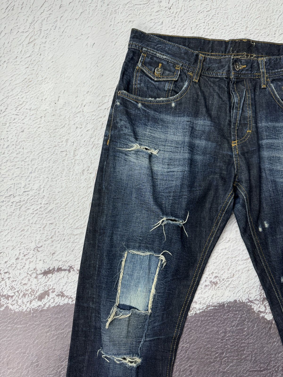 Dolce & Gabbana Dolce & Gabbana Distressed Indigo Denim Pants Jeans Size US 36 / EU 52 - 7 Thumbnail