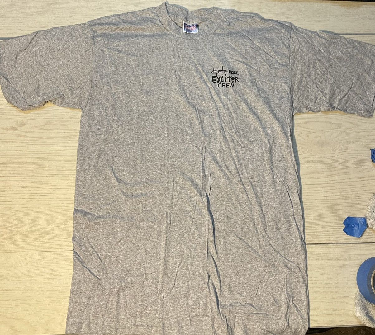 Vintage Depeche Mode 2001 Exciter Tour Crew roadie tshirt XL vintage Size US XL / EU 56 / 4 - 2 Thumbnail