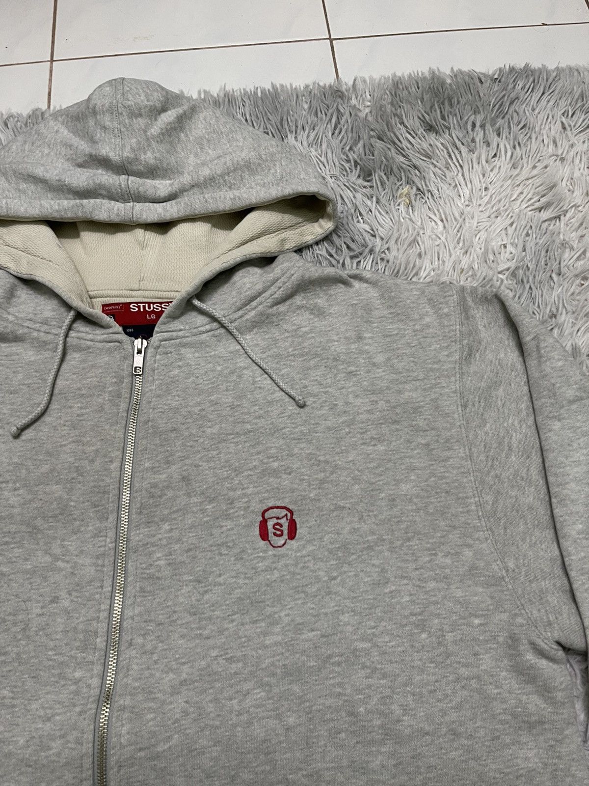 Stussy 2000s STUSSY JAPAN HOODIE ZIP UP SIMPLE DESIGN DISTRESSED Size US L / EU 52-54 / 3 - 6 Thumbnail