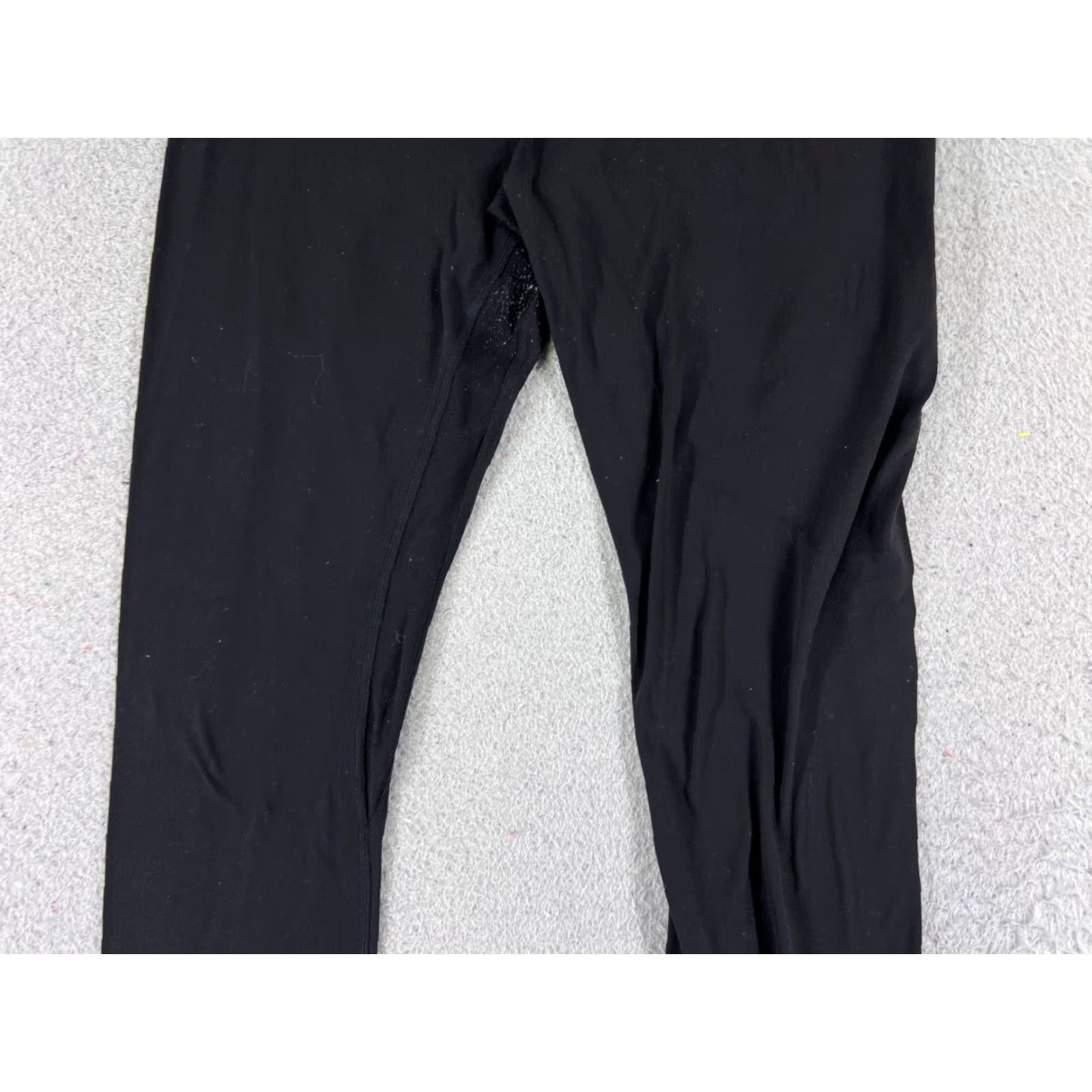 Lululemon Lululemon Pants Womens 8 Black Cropped Nylon Blend Yoga Gym Workout Athleisure Straight Leg 25in Inseam Womens Size 30" / US 8 / IT 44 - 3 Thumbnail
