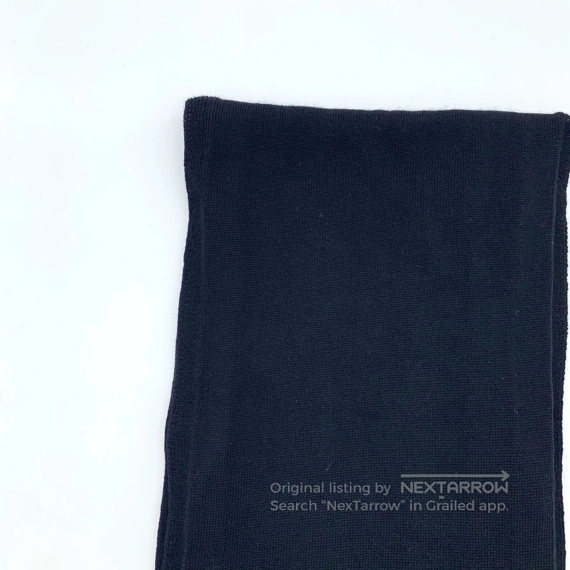 Chanel Chanel Black Logo Pearl Wool Scarf. Size ONE SIZE - 3 Thumbnail