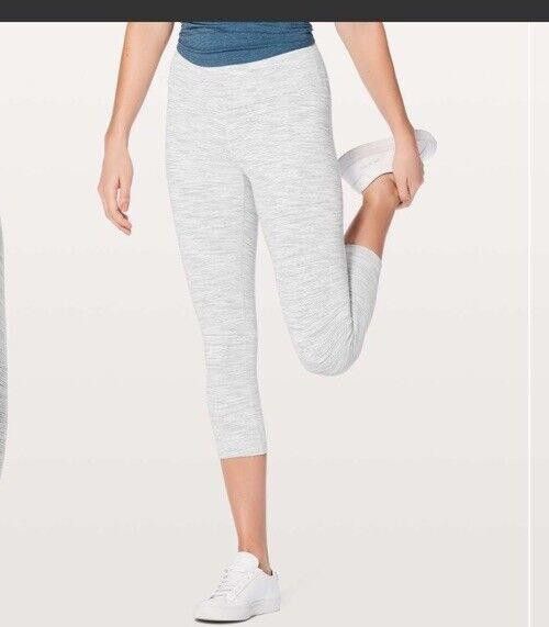 Designer Lululemon Wunder Under Crop 21' Sz6 Size 28" / US 6 / IT 42 - 1 Thumbnail