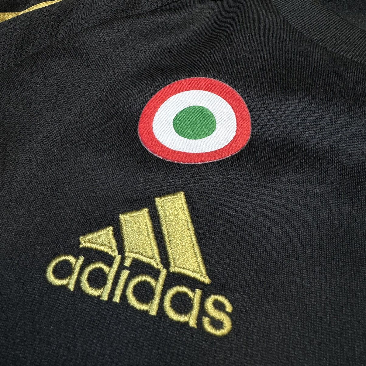 Adidas Juventus 15/16 C/L away shirt #21 Dybala Size US S / EU 44-46 / 1 - 8 Thumbnail