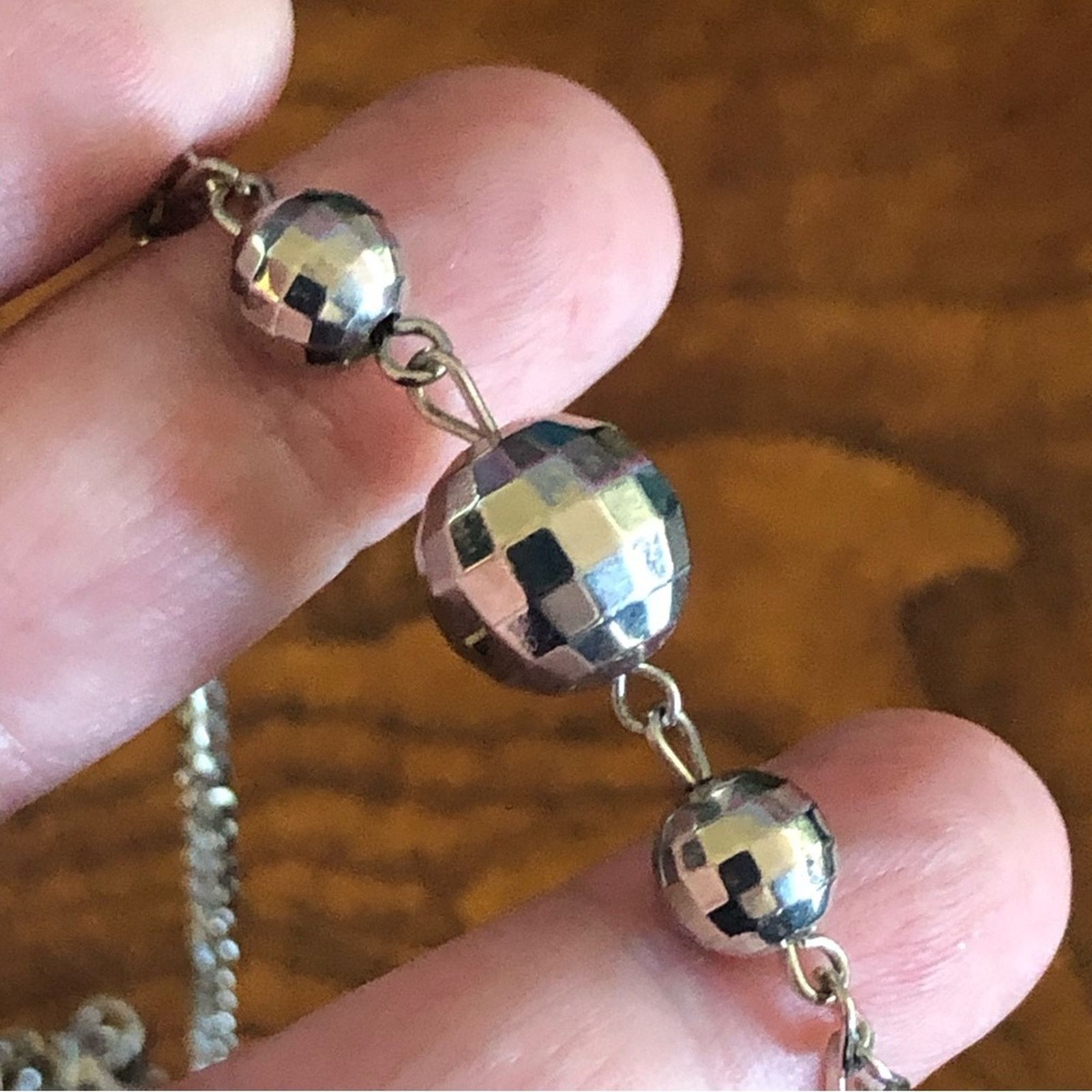 Jewelry Faceted silver sparkle beaded chain necklace Size ONE SIZE - 8 Thumbnail