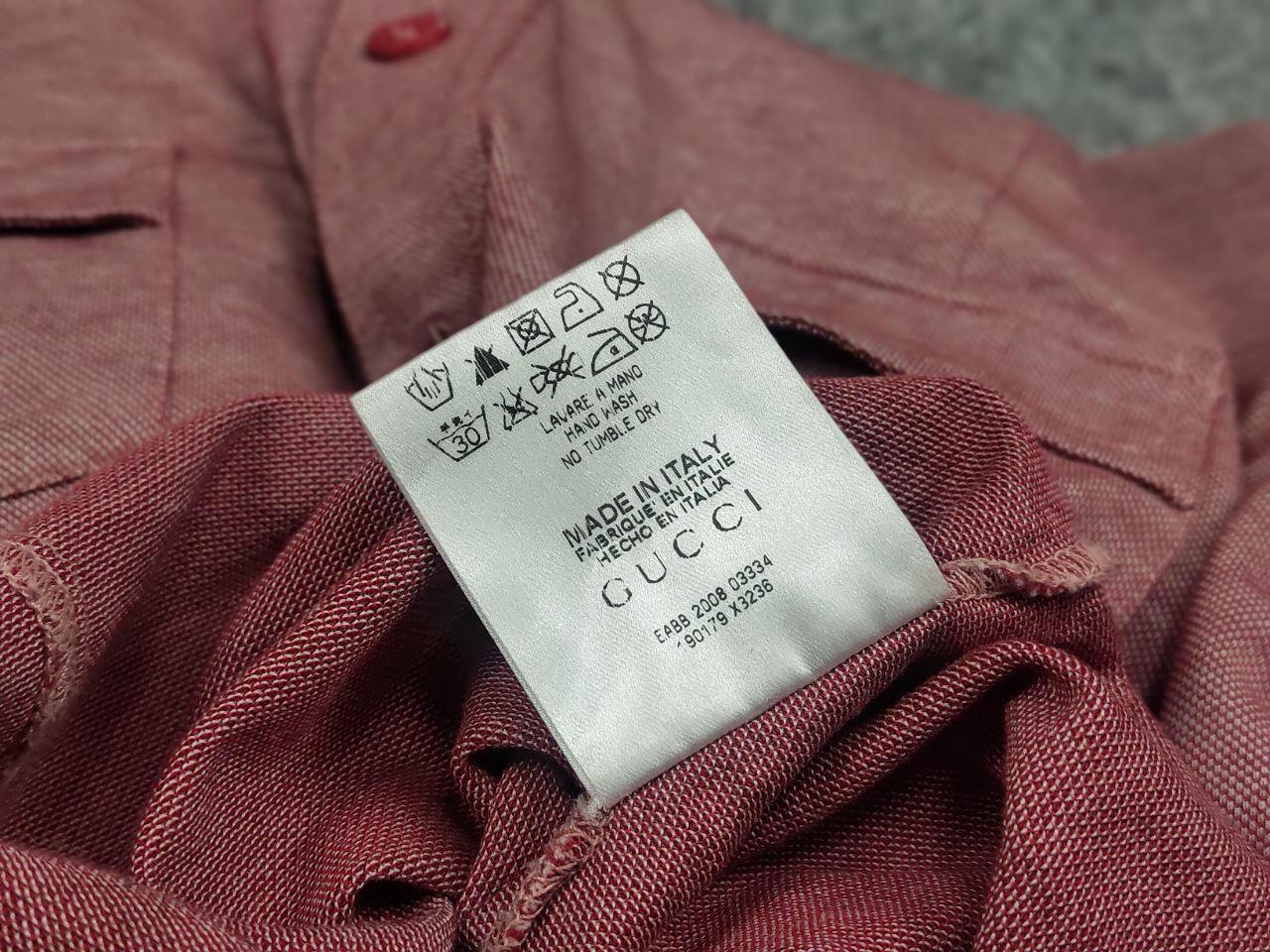 Gucci Vintage '08 Gucci glossy red 1/4 button Long sleeve Shirt Size M / US 6-8 / IT 42-44 - 17 Thumbnail
