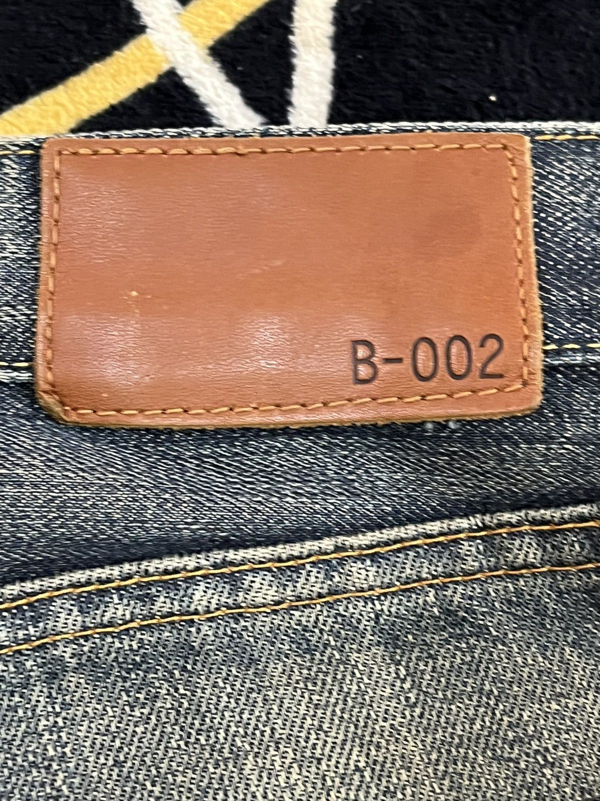 Jun Takahashi × Uniqlo Vintage Uniqlo B-002 Flare Mudwash Denim Size US 32 / EU 48 - 12 Thumbnail
