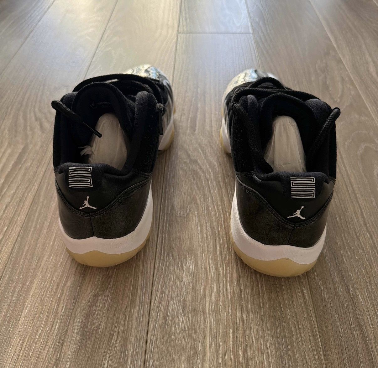 Jordan Brand Jordan 11 Low Retro Barons Size US 11 / EU 44 - 4 Thumbnail