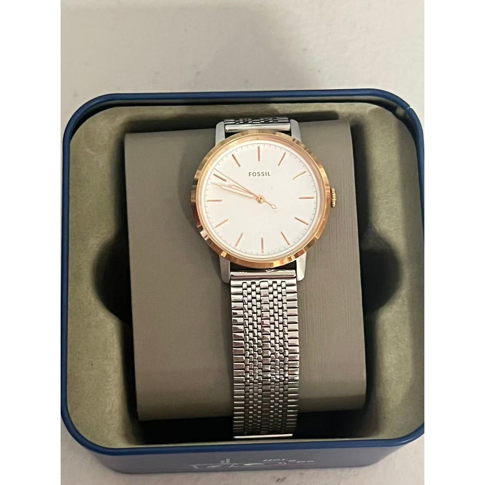 Fossil Fossil Carlie Mini Stainless Steel Mesh Ladies Watch 