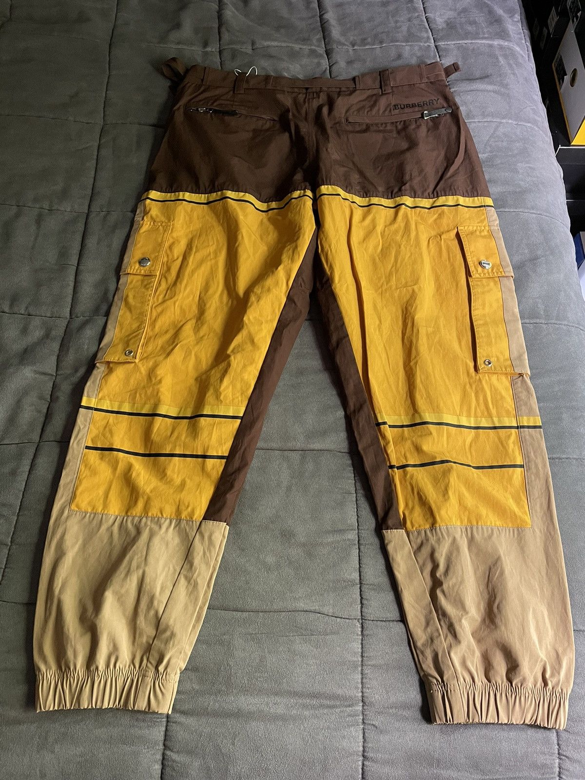 Burberry Burberry Brown Yellow Cargo Pants Size US 38 / EU 54 - 3 Thumbnail
