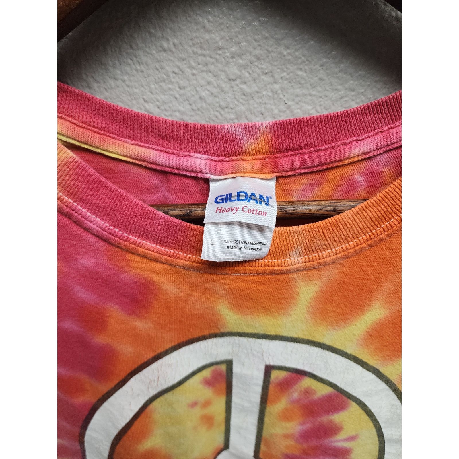 Gildan Joes Crab Shack Shirt Tie-Dye Peace Love Crabs Tee VTG Large Size US L / EU 52-54 / 3 - 3 Thumbnail