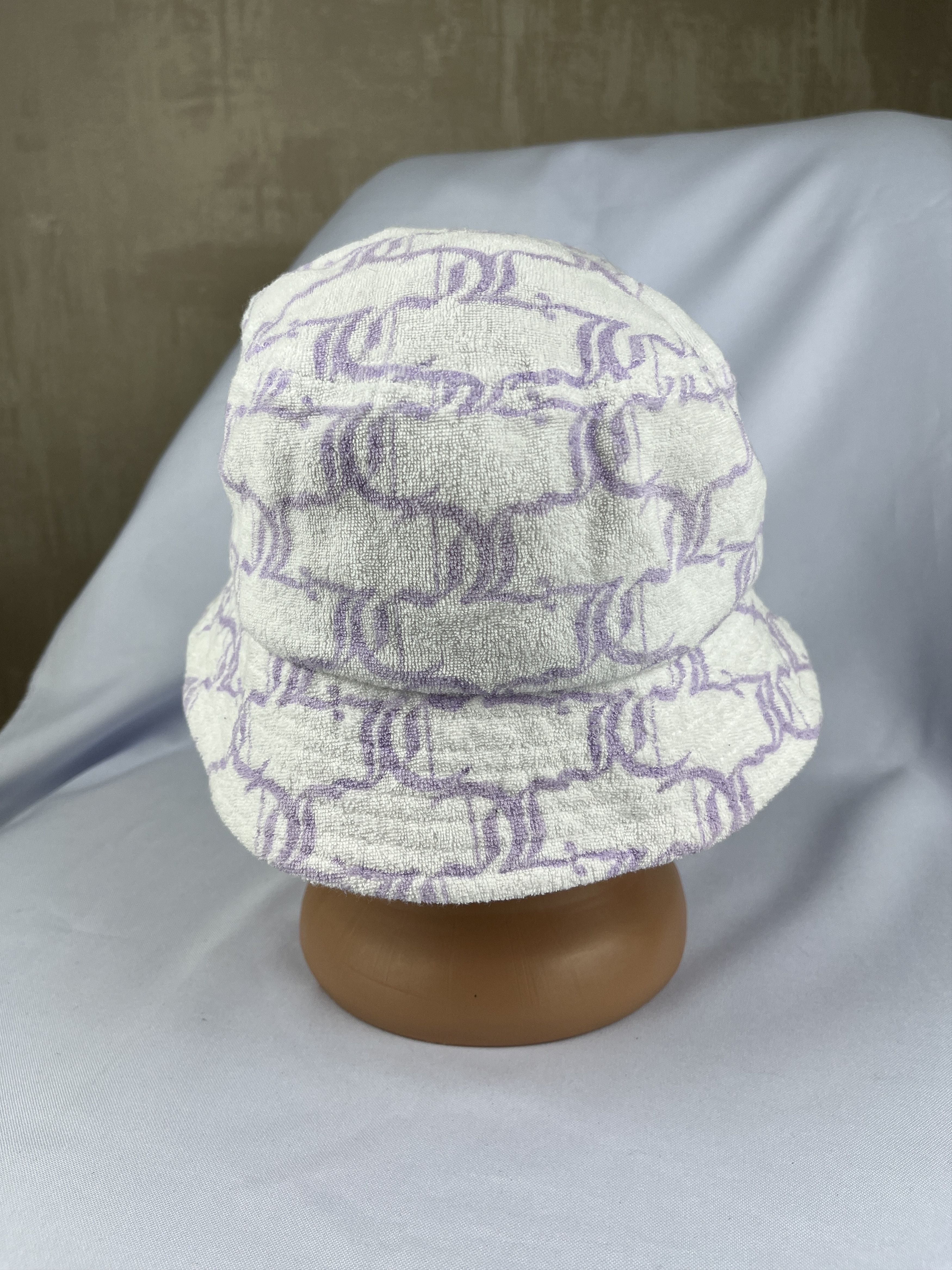 Juicy Couture Jeans Juicy Couture Towel Terry Bucket Hat Cap White Purple Adult Size ONE SIZE - 5 Thumbnail