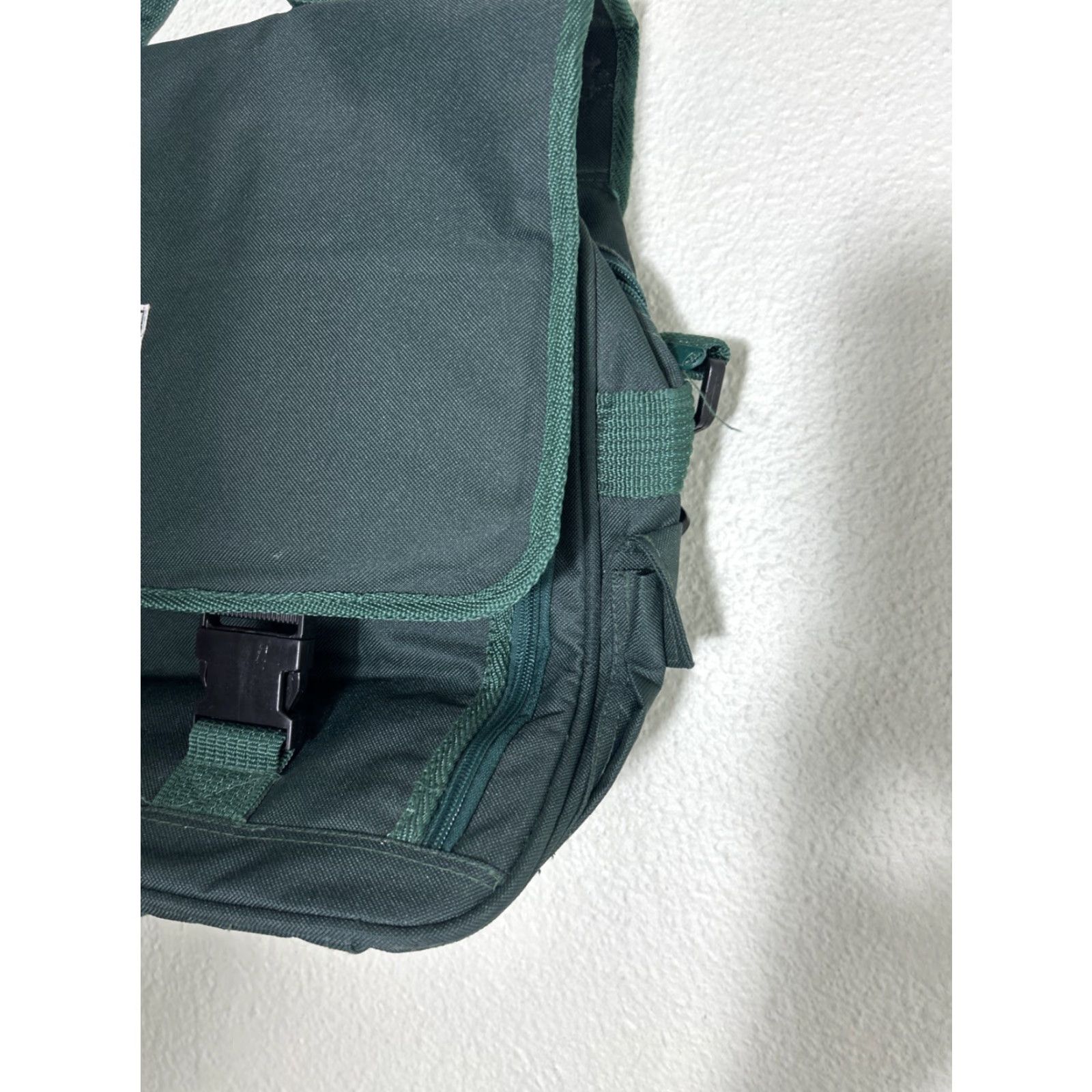 Vintage VINTAGE Perrier Sparkling Water Crossbody Messenger Bag Green 17x12x6 Large Men Size ONE SIZE - 6 Thumbnail